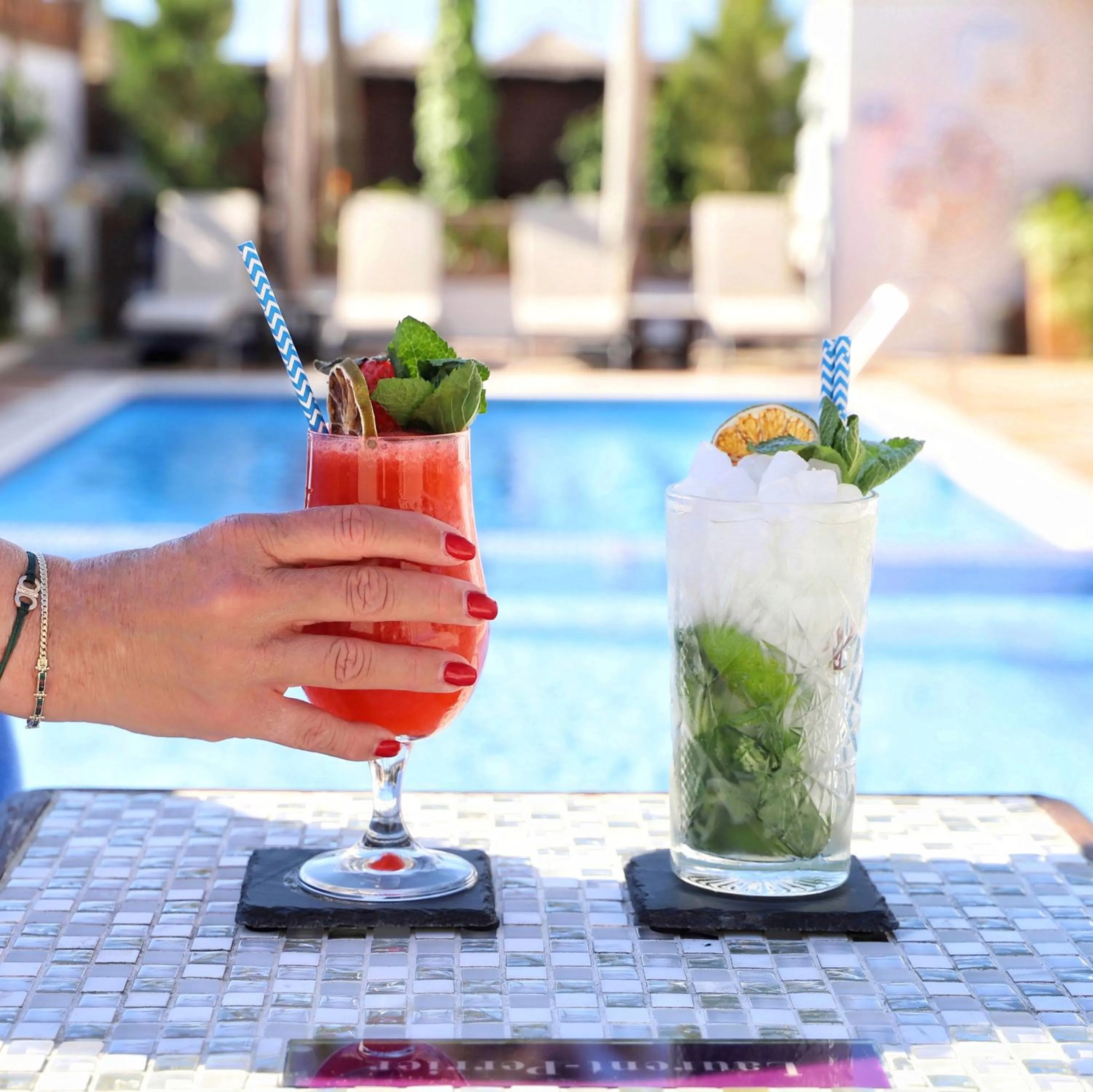 Food and drinks in The Residence by the Beach House Marbella