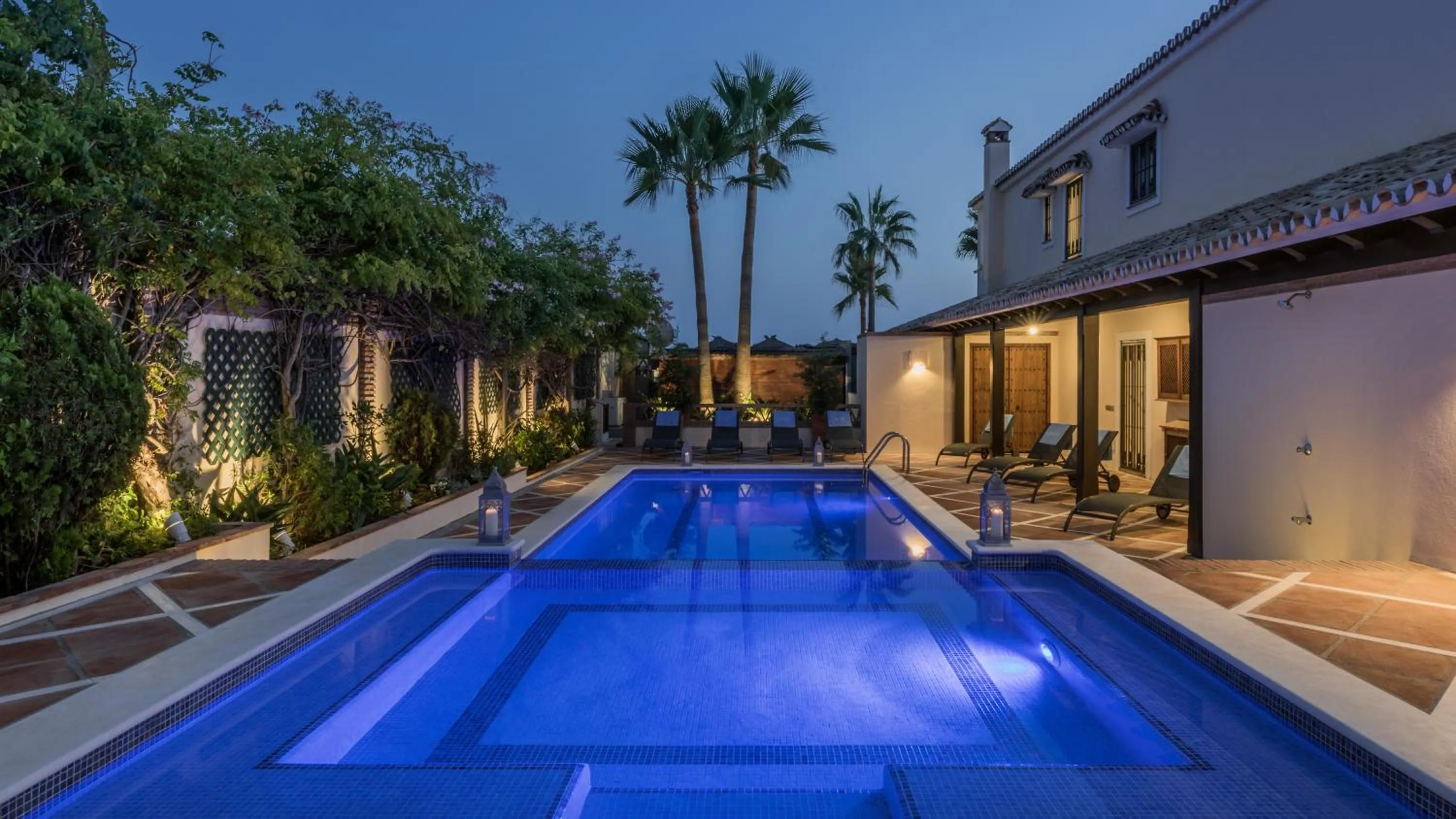 Swimming pool in The Residence by the Beach House Marbella