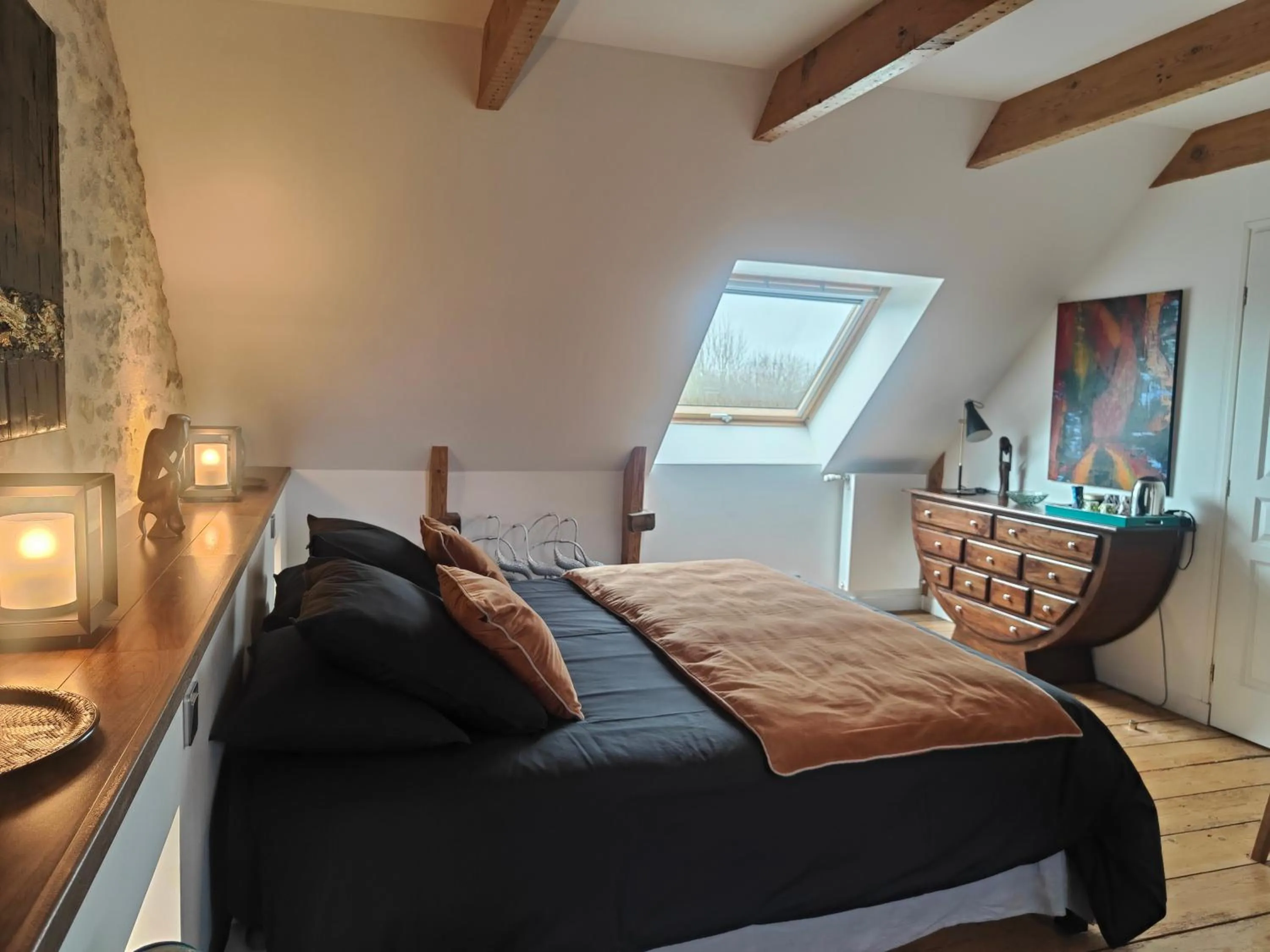 Photo of the whole room, Bed in Le Vieux Couvent & SPA