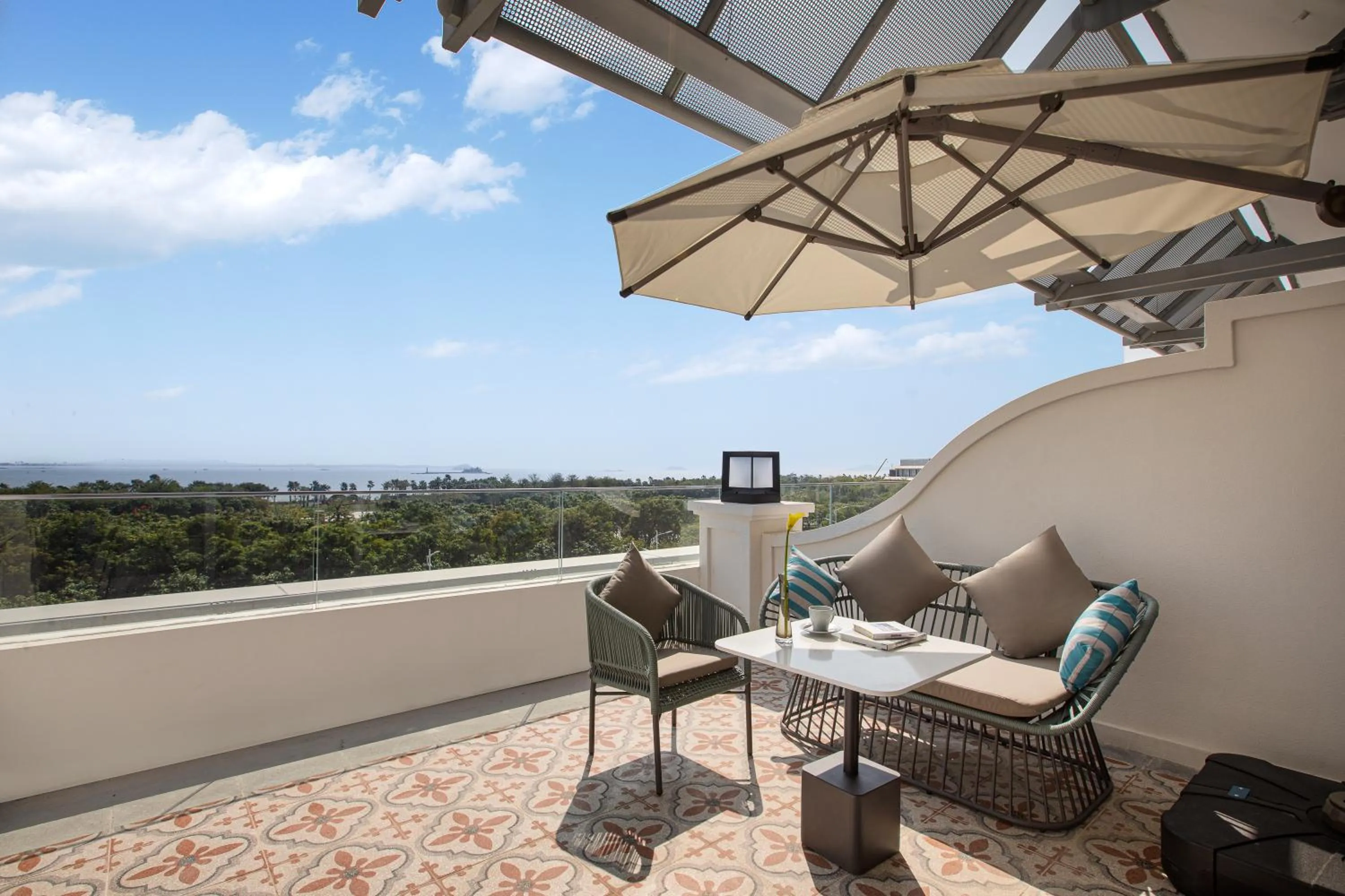 Balcony/Terrace in Yuehua Hotel Xiamen Seaside Hotel