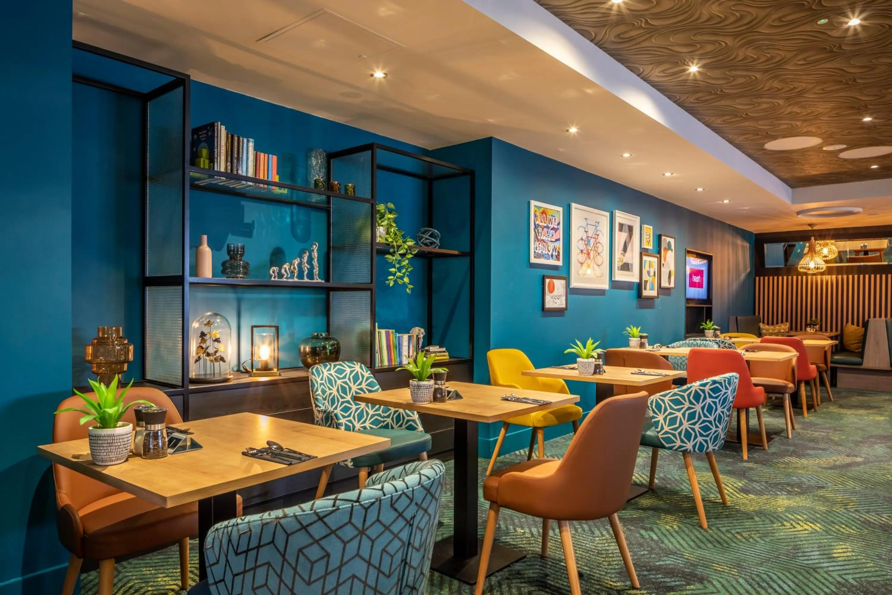 Restaurant/places to eat in Holiday Inn Oxford by IHG