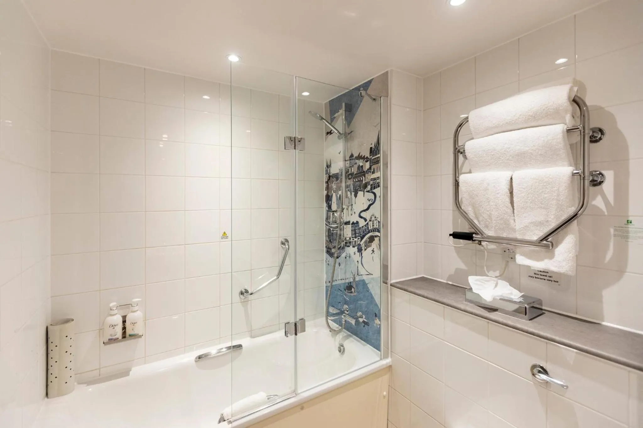 Bathroom in Holiday Inn Oxford by IHG