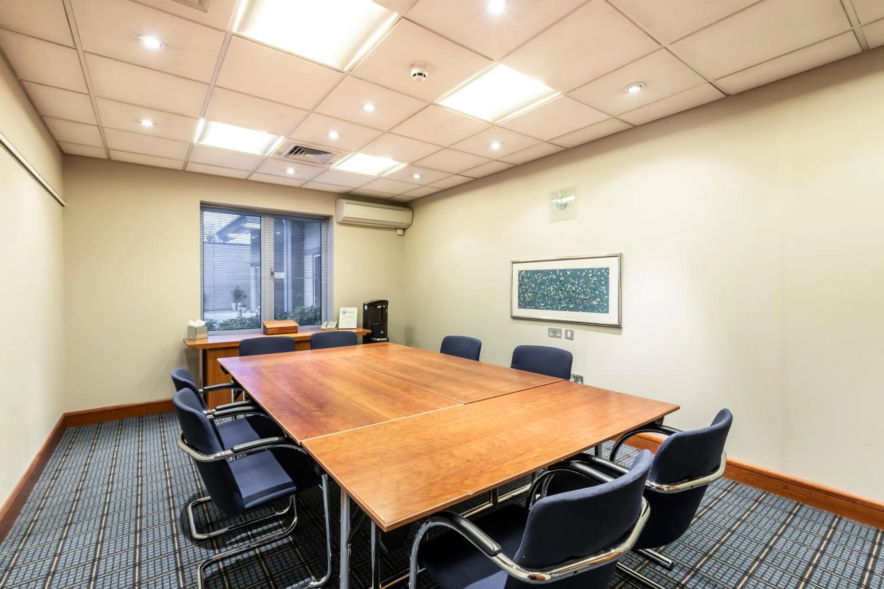 Meeting/conference room in Holiday Inn Oxford by IHG