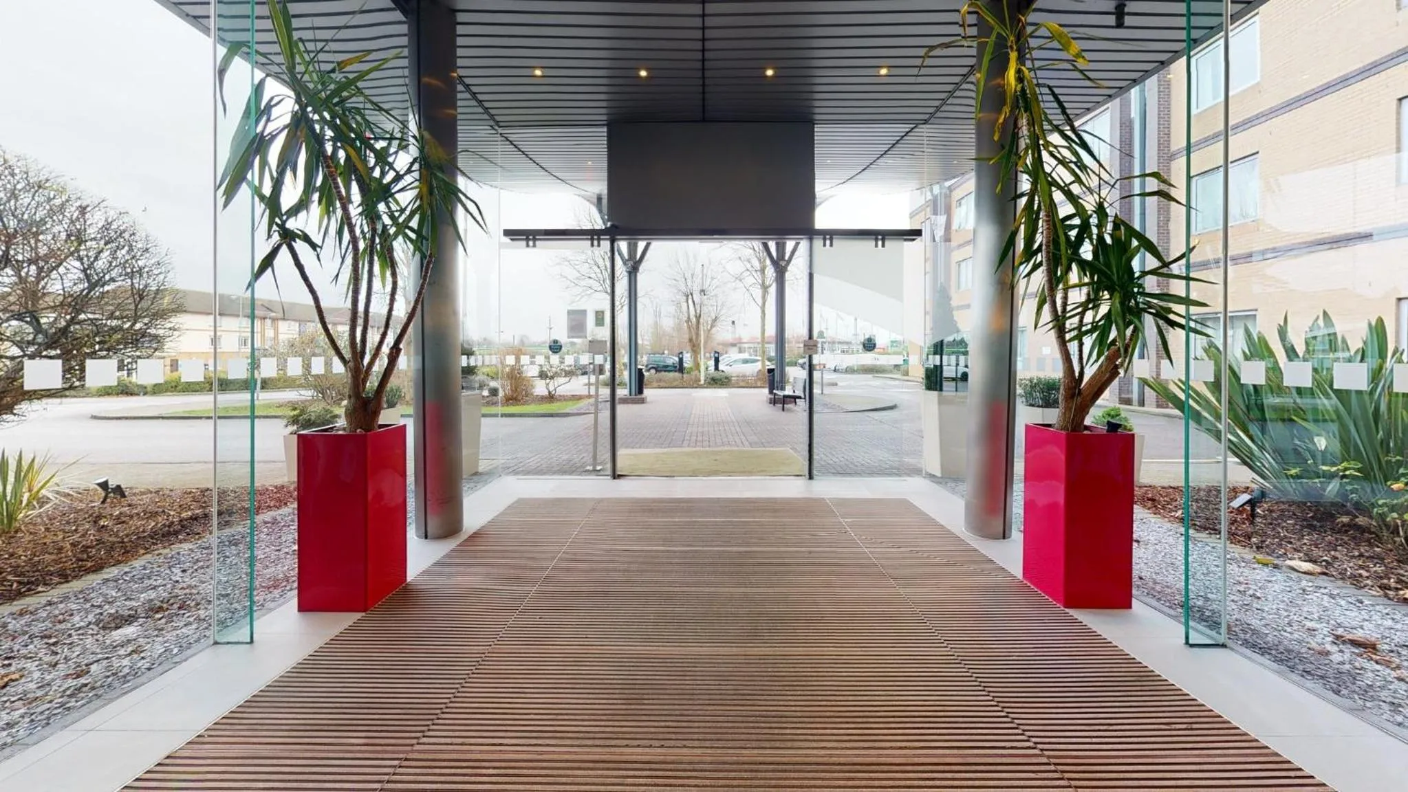 Property building in Holiday Inn Oxford by IHG