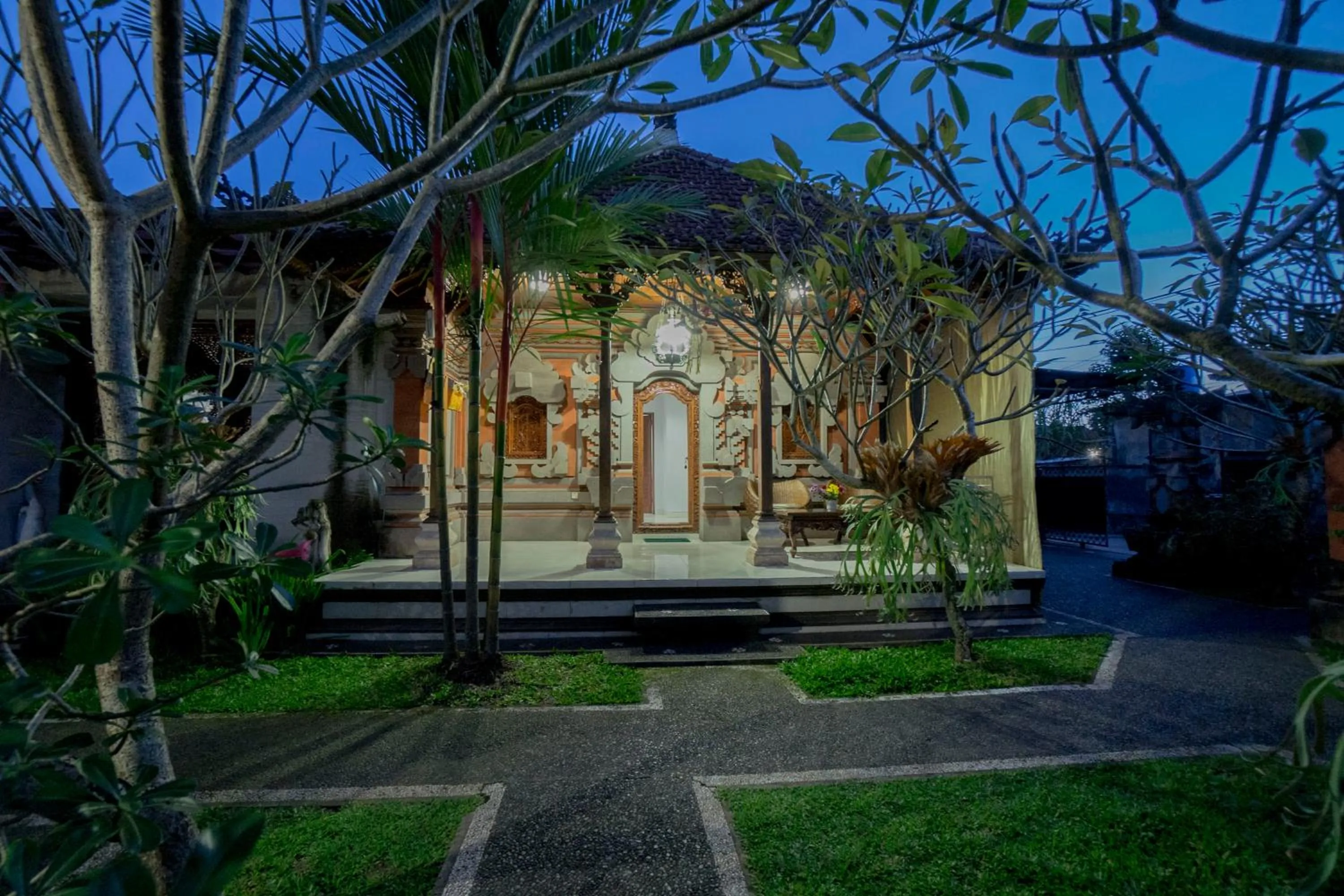 Garden in Manuaba Inn