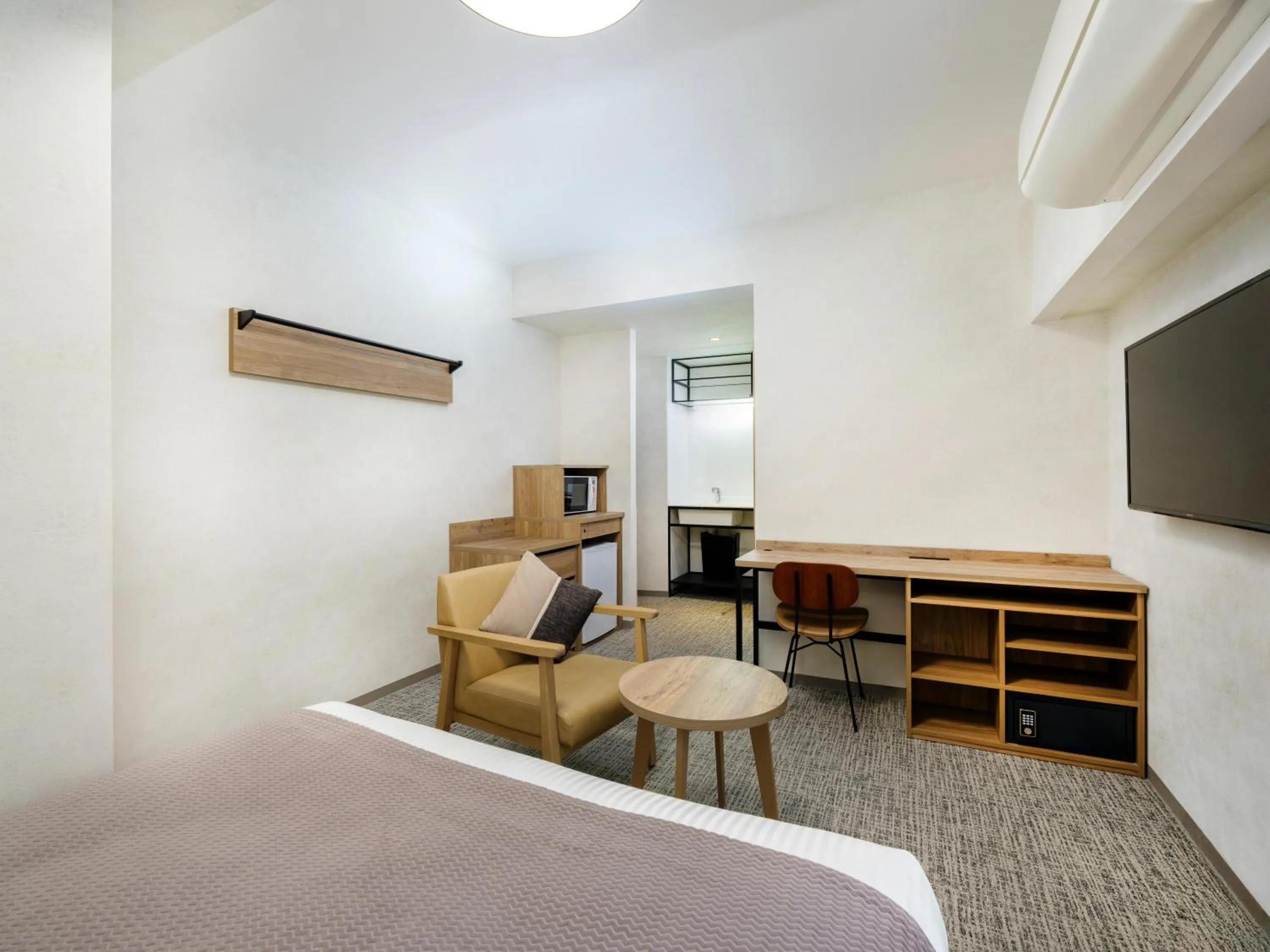 Photo of the whole room, Bed in HOTEL MYSTAYS Kiyosumi Shirakawa