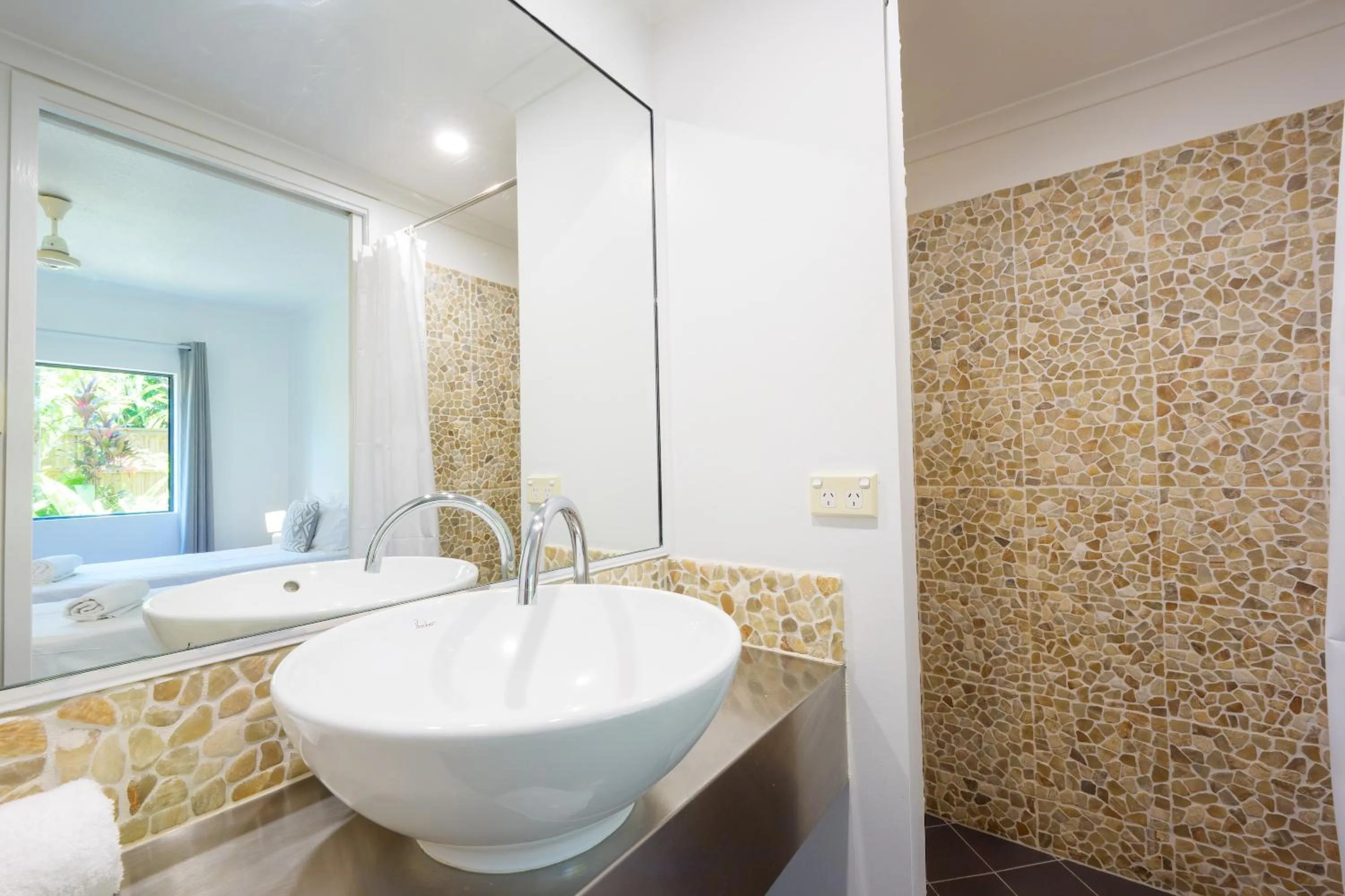 Mango Lagoon Resort & Wellness Spa