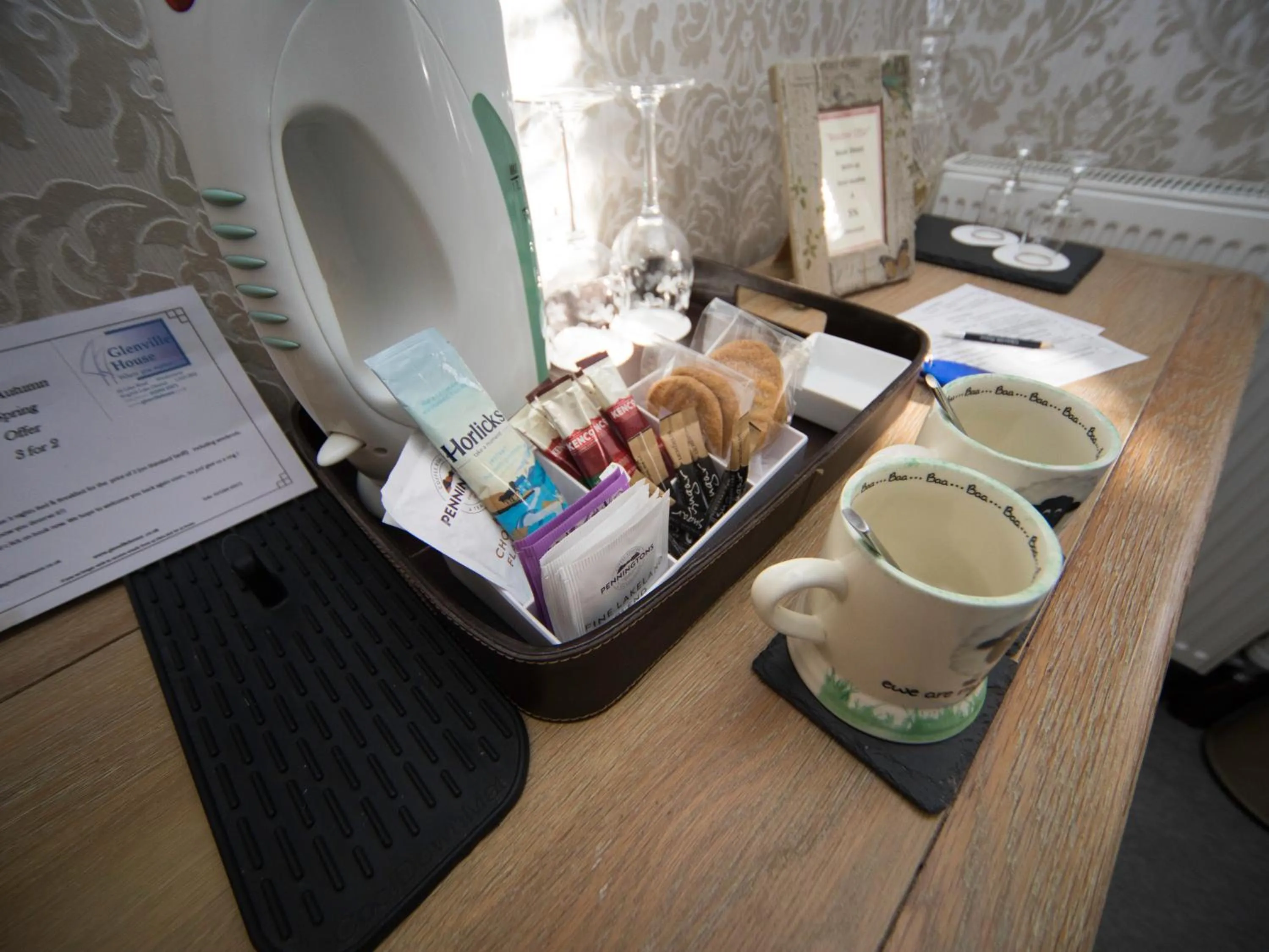 Glenville House - Adults Only - Incl FREE off-site health club with swimming pool, hot tub, sauna & steam room