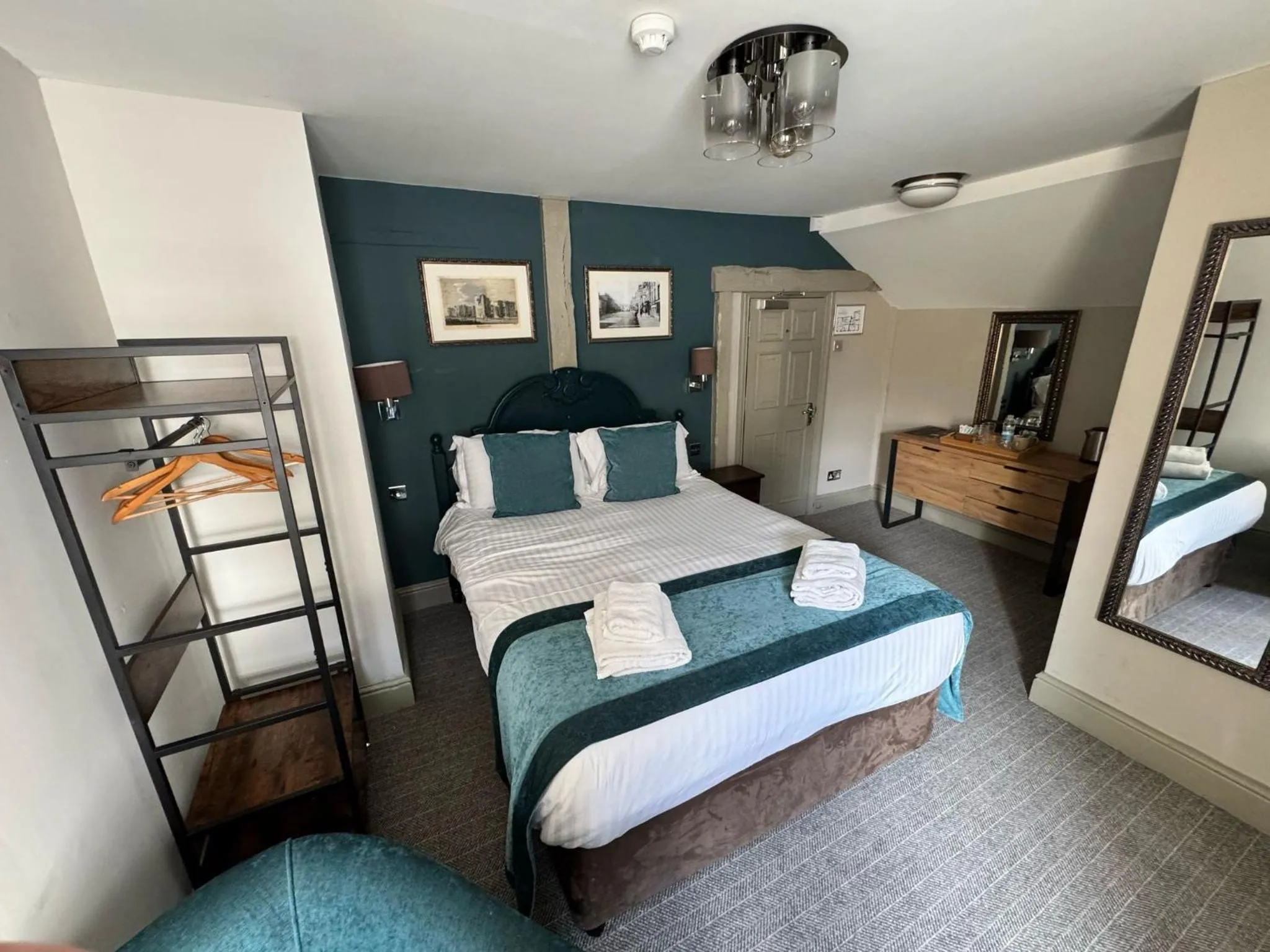 Bedroom, Bed in Punch House Monmouth