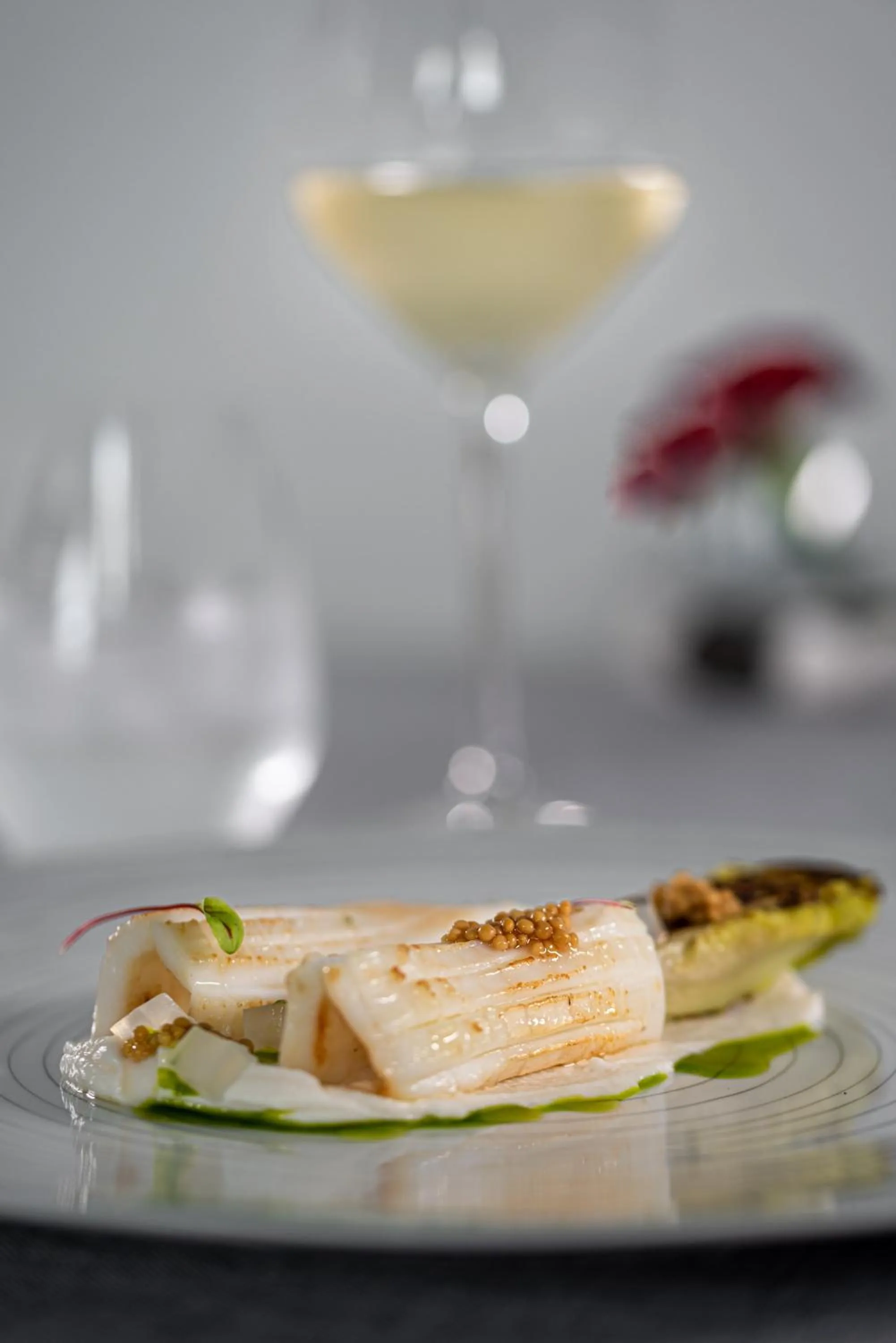 Food and drinks in Grace Hotel, Auberge Collection