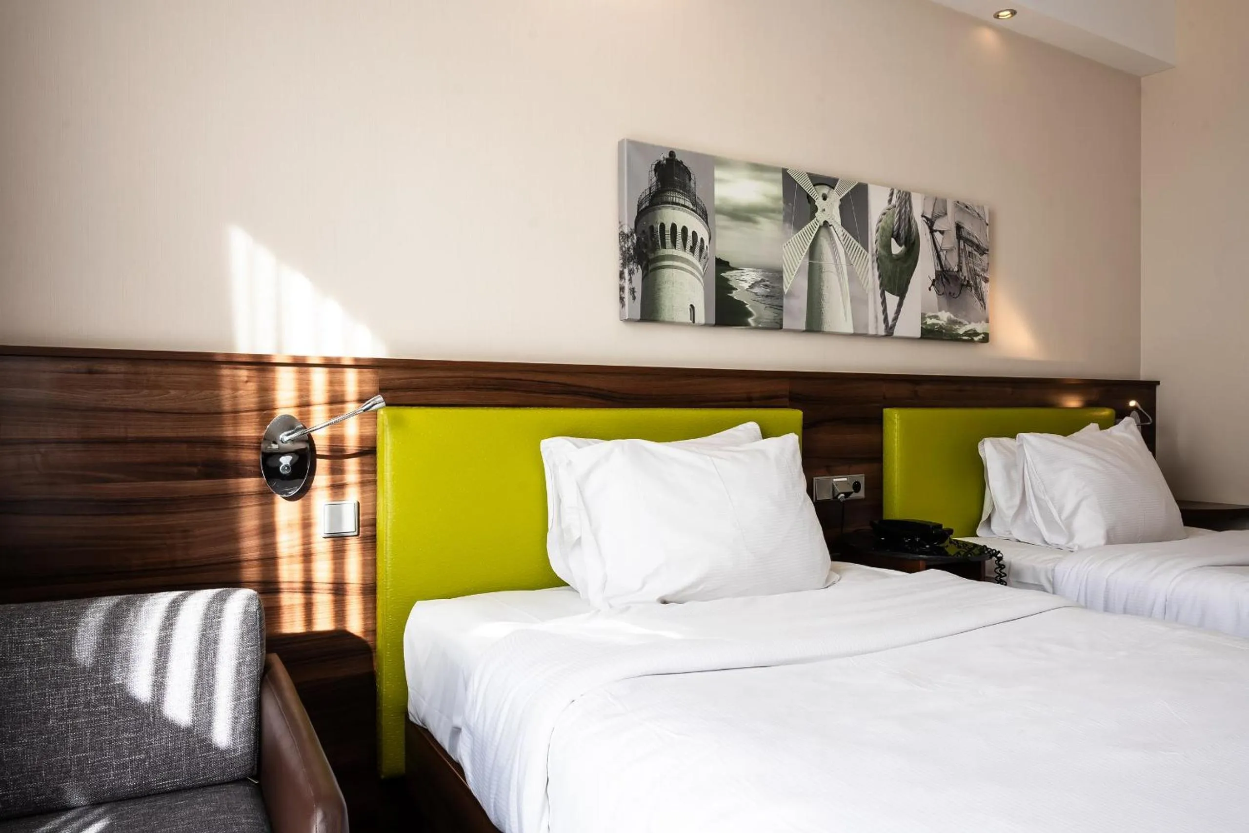 Bed in Hampton by Hilton Świnoujscie