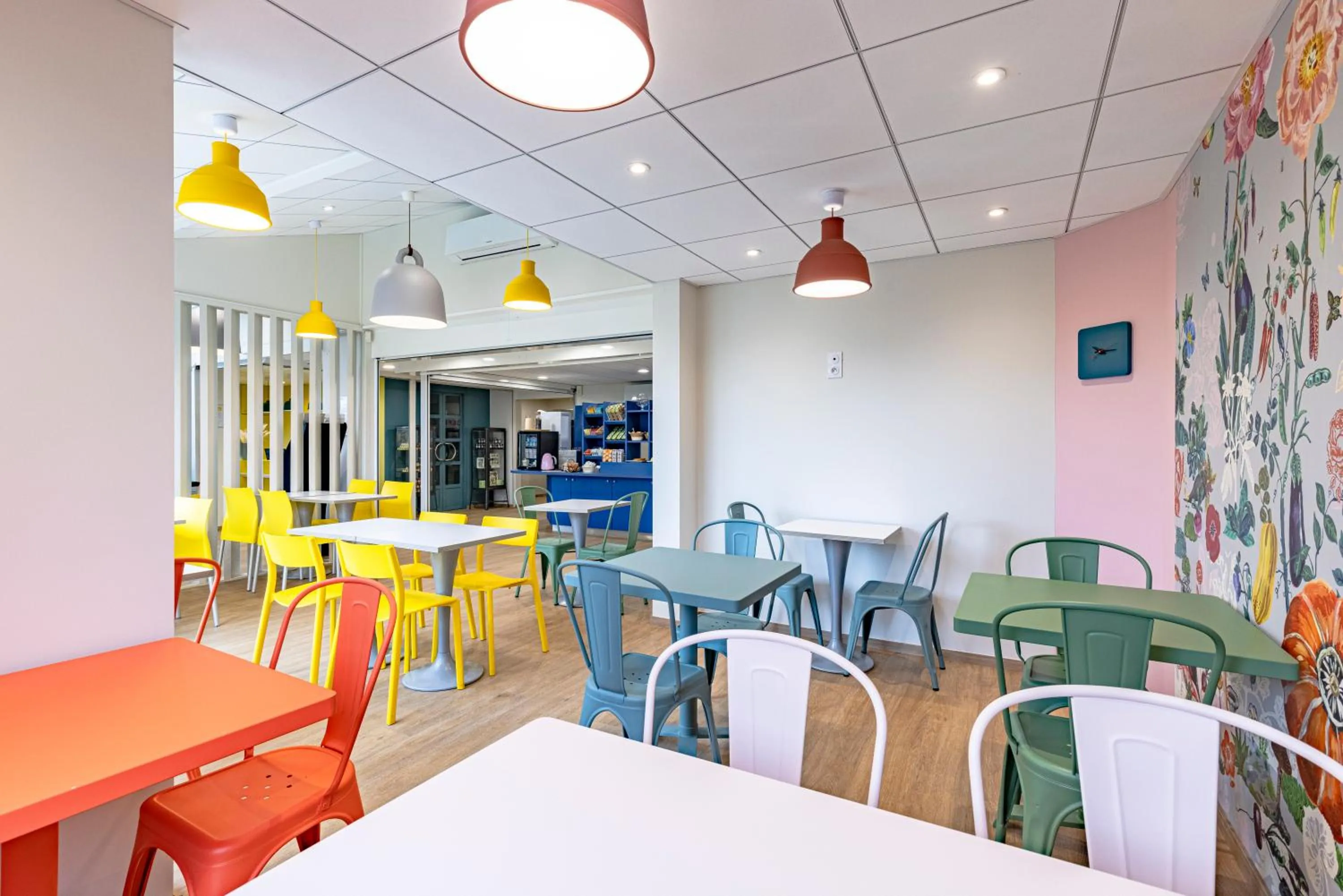 Breakfast in Vini Hotel