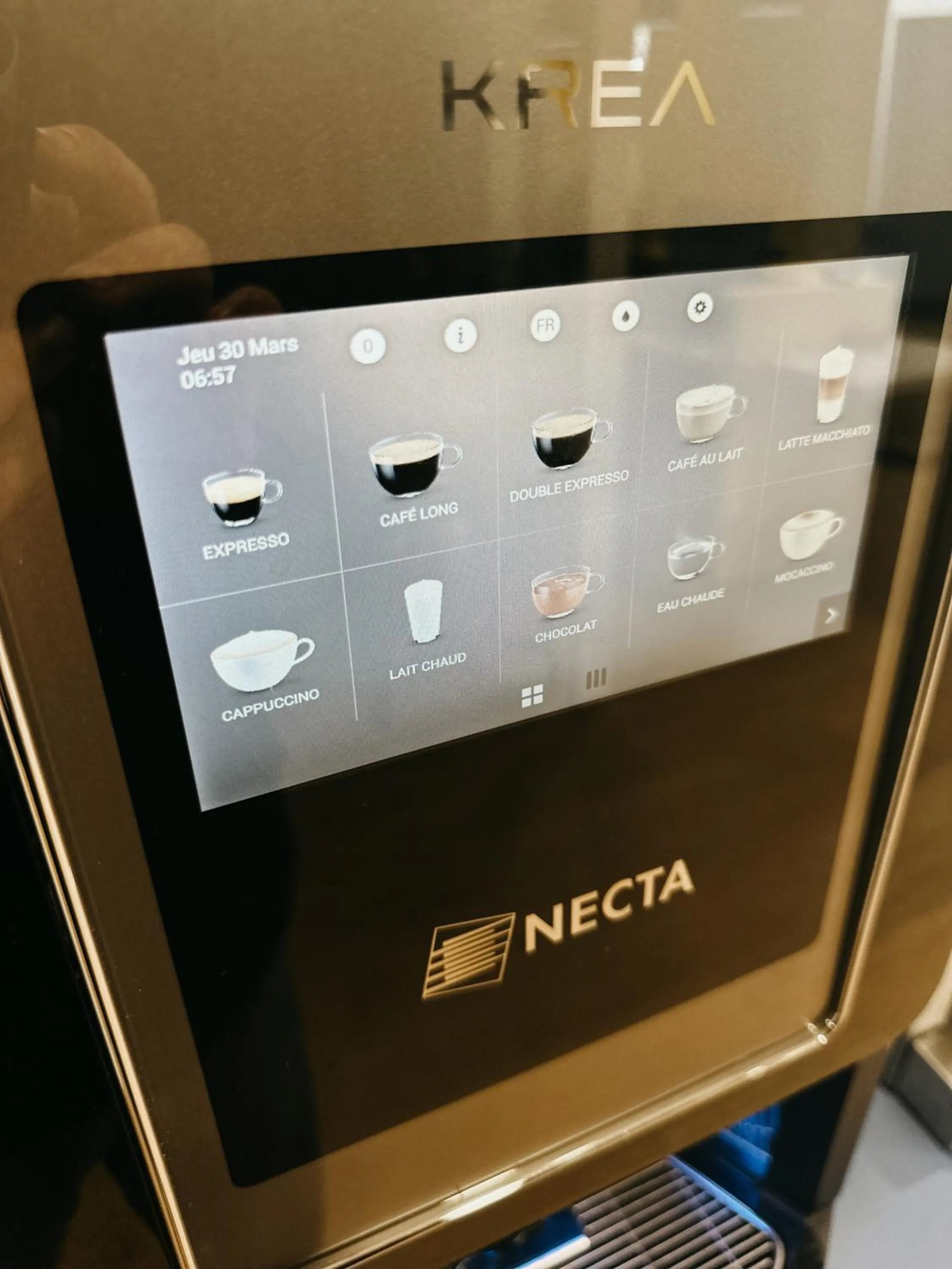 Breakfast in Vini Hotel