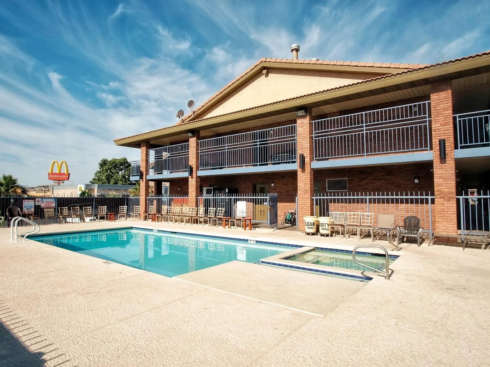 Swimming pool in Claridge Inn - St. George