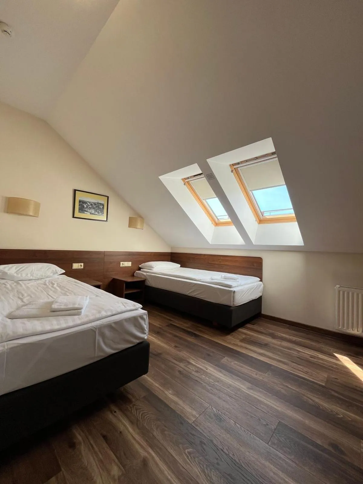 Photo of the whole room, Bed in Memel Hotel