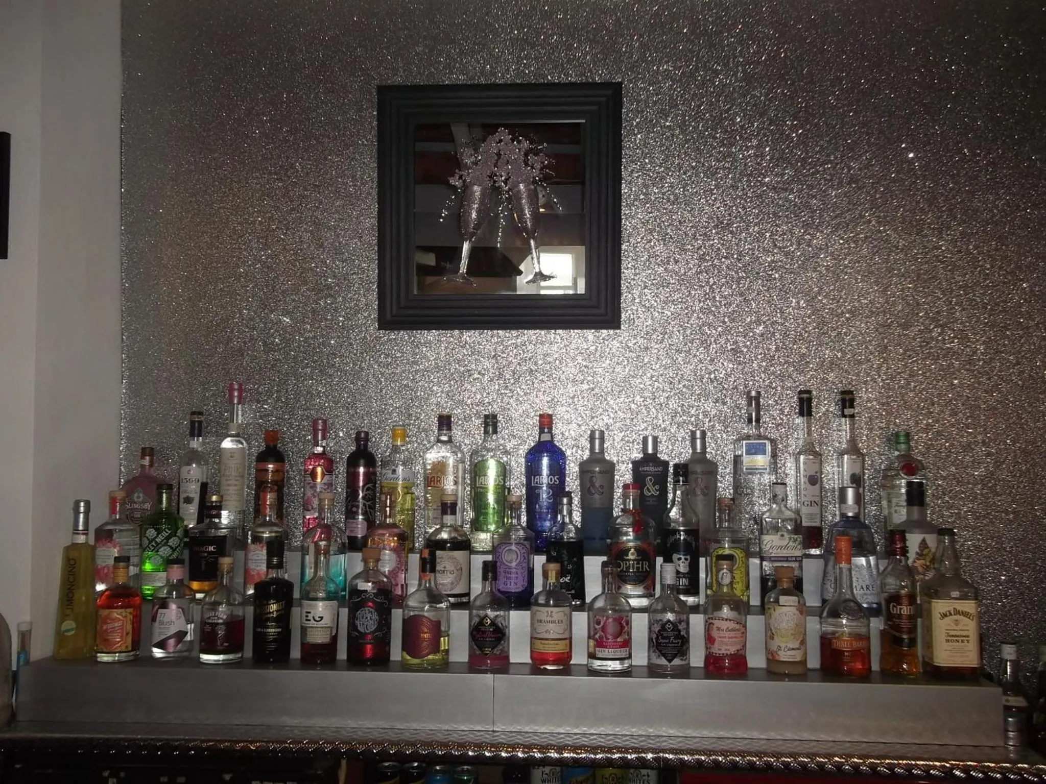 Lounge or bar in Elmfield