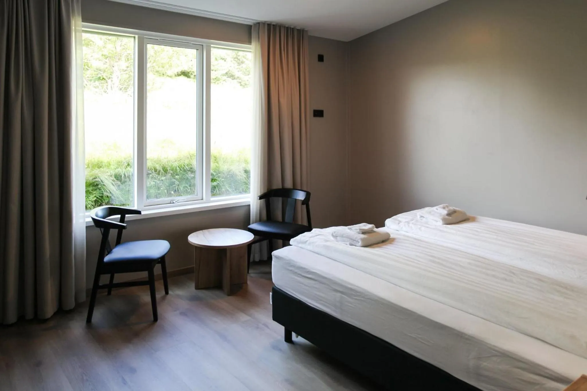 Photo of the whole room, Bed in Hestheimar