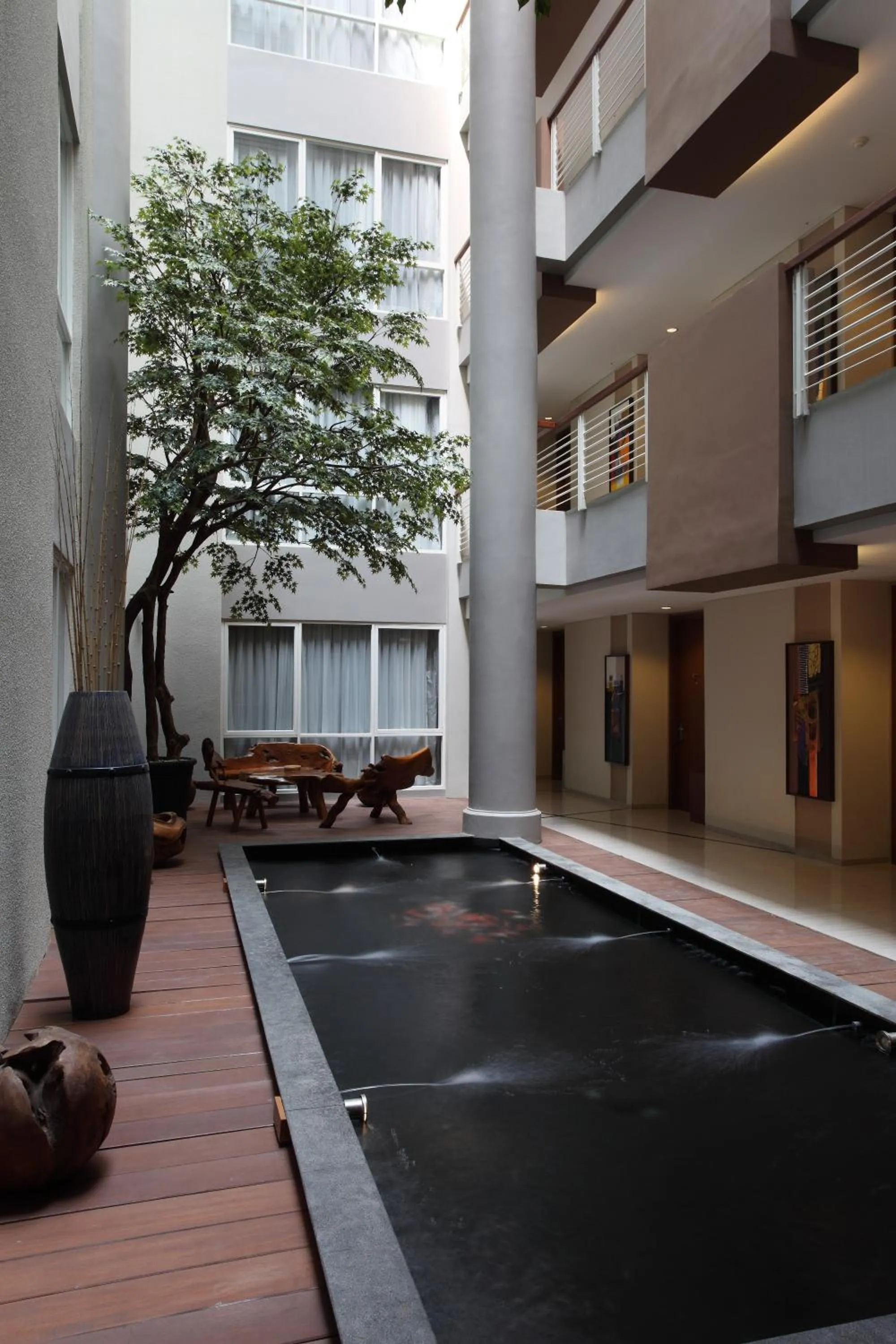 Garden in Avissa Suites