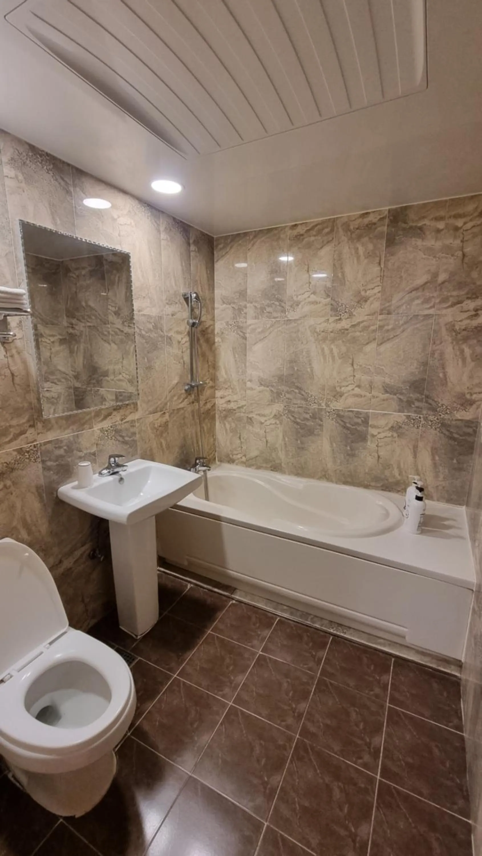 Toilet in Hotel Parkwood Incheon Airport