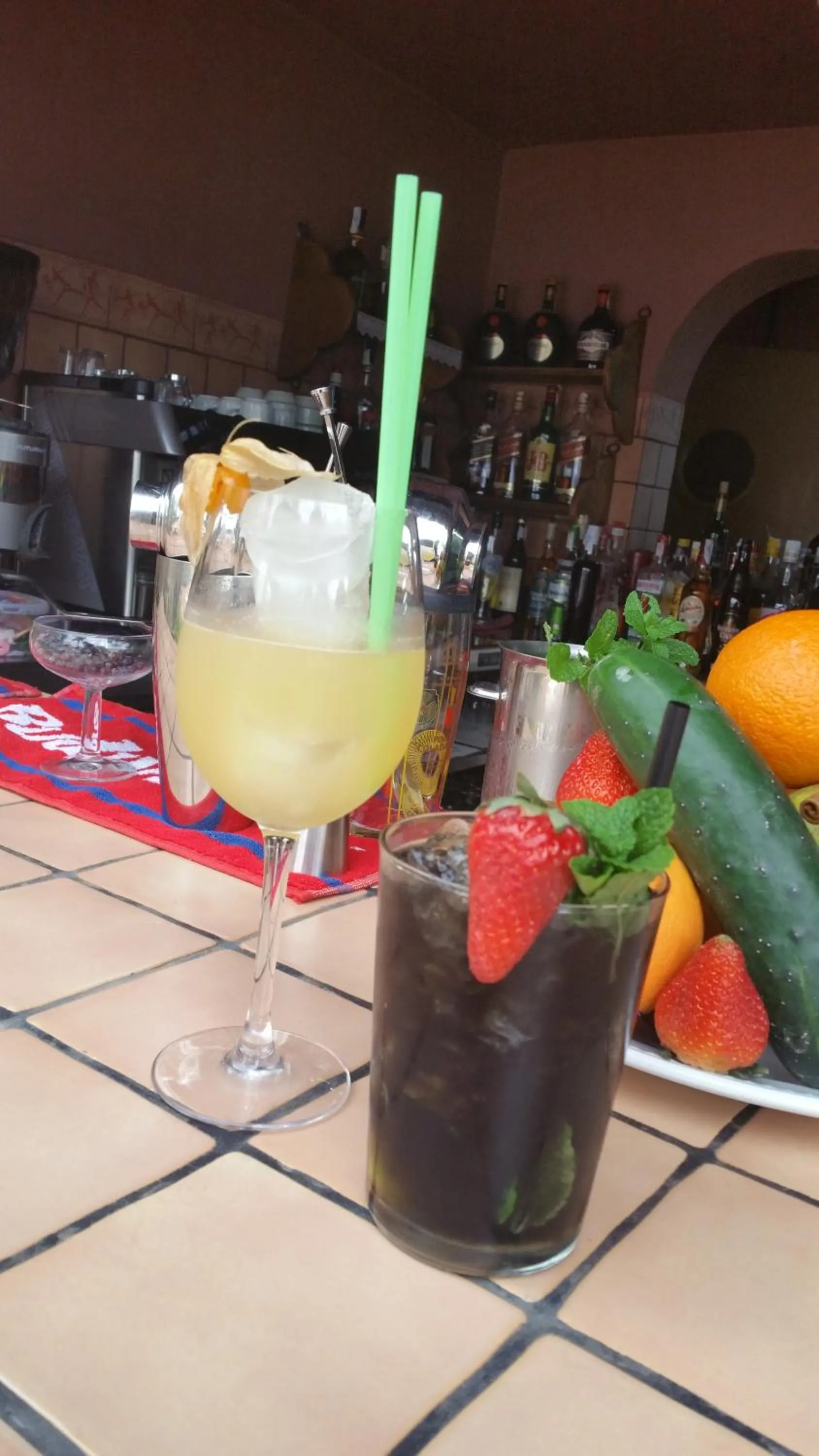 Alcoholic drinks in Apartamentos Playa de Los Roques