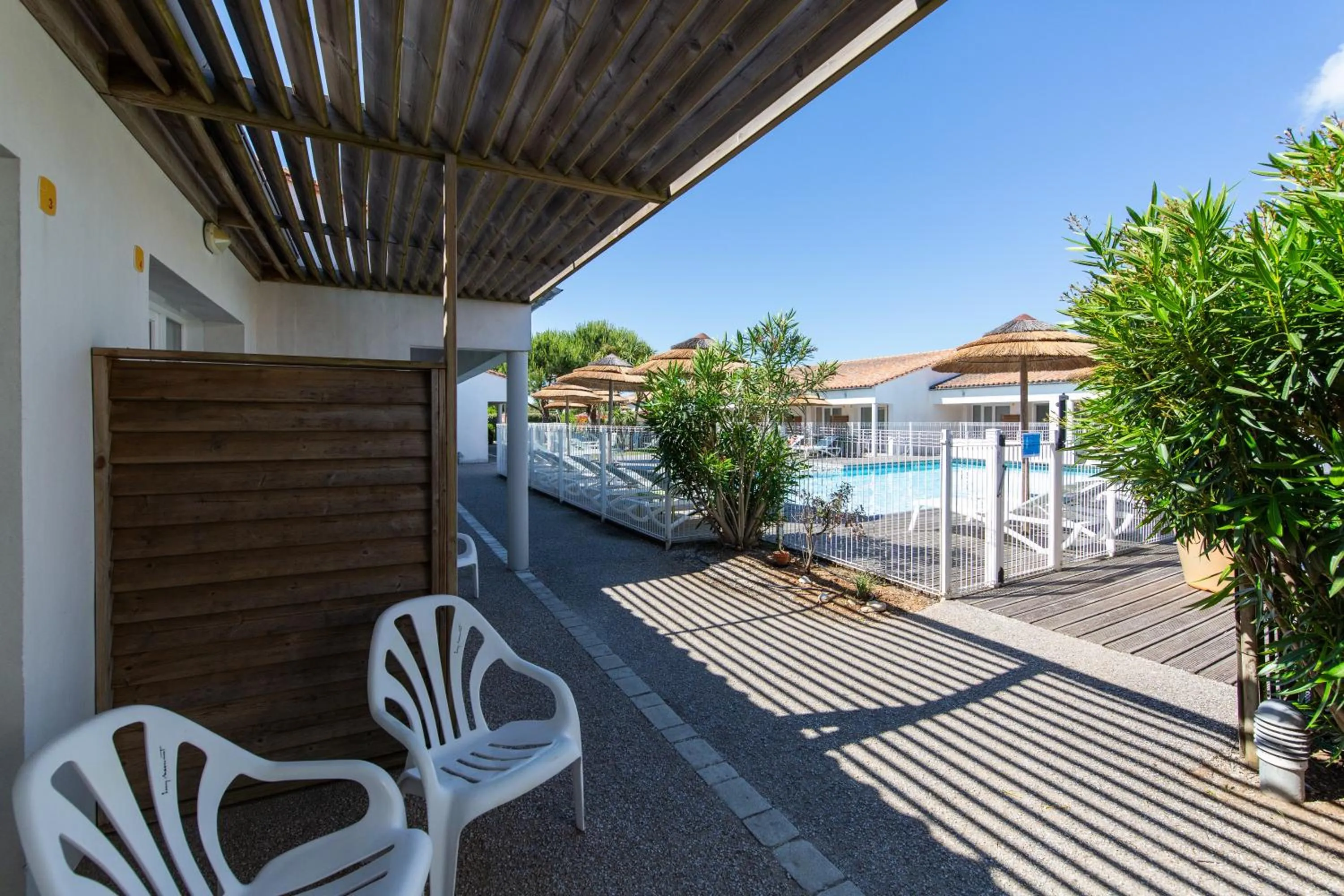 Patio in Hôtel de Ré, "The Originals Résidence"