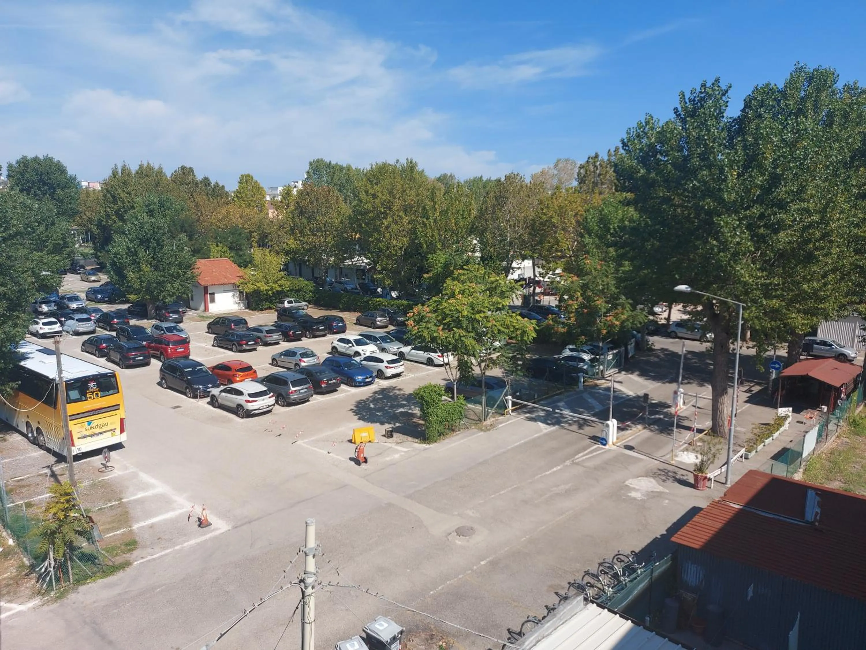 Parking in Hotel Monica