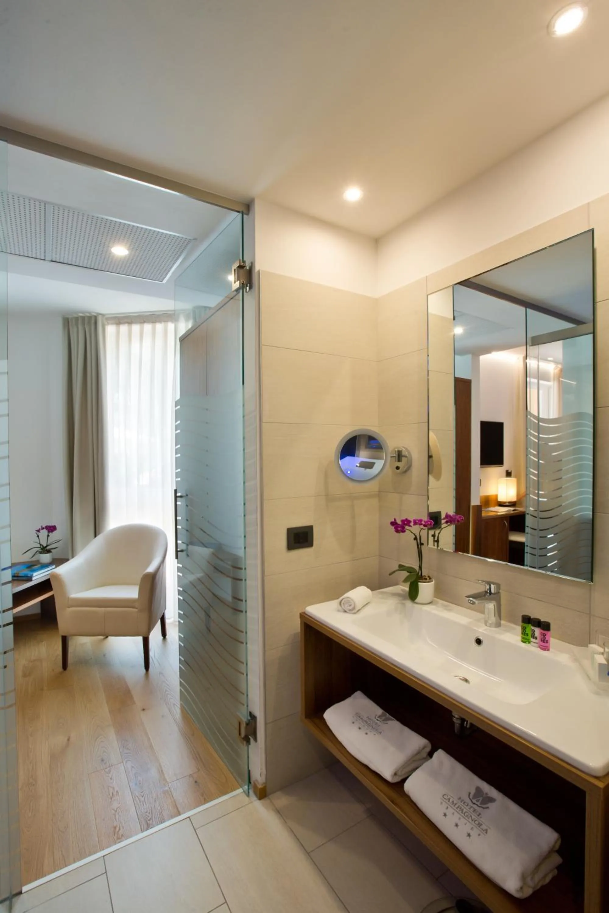 Bathroom in Hotel Campagnola