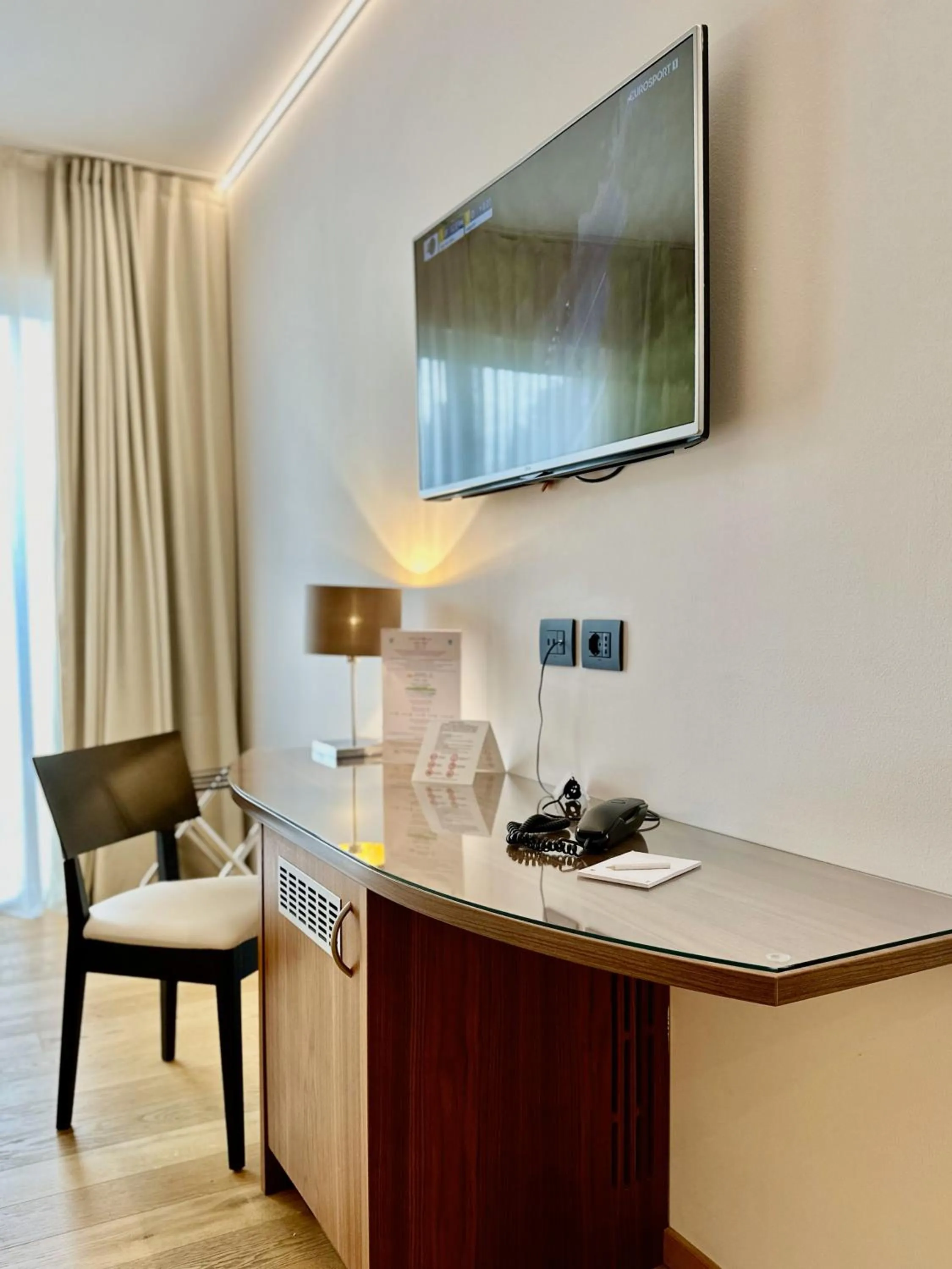 Bedroom in Hotel Campagnola