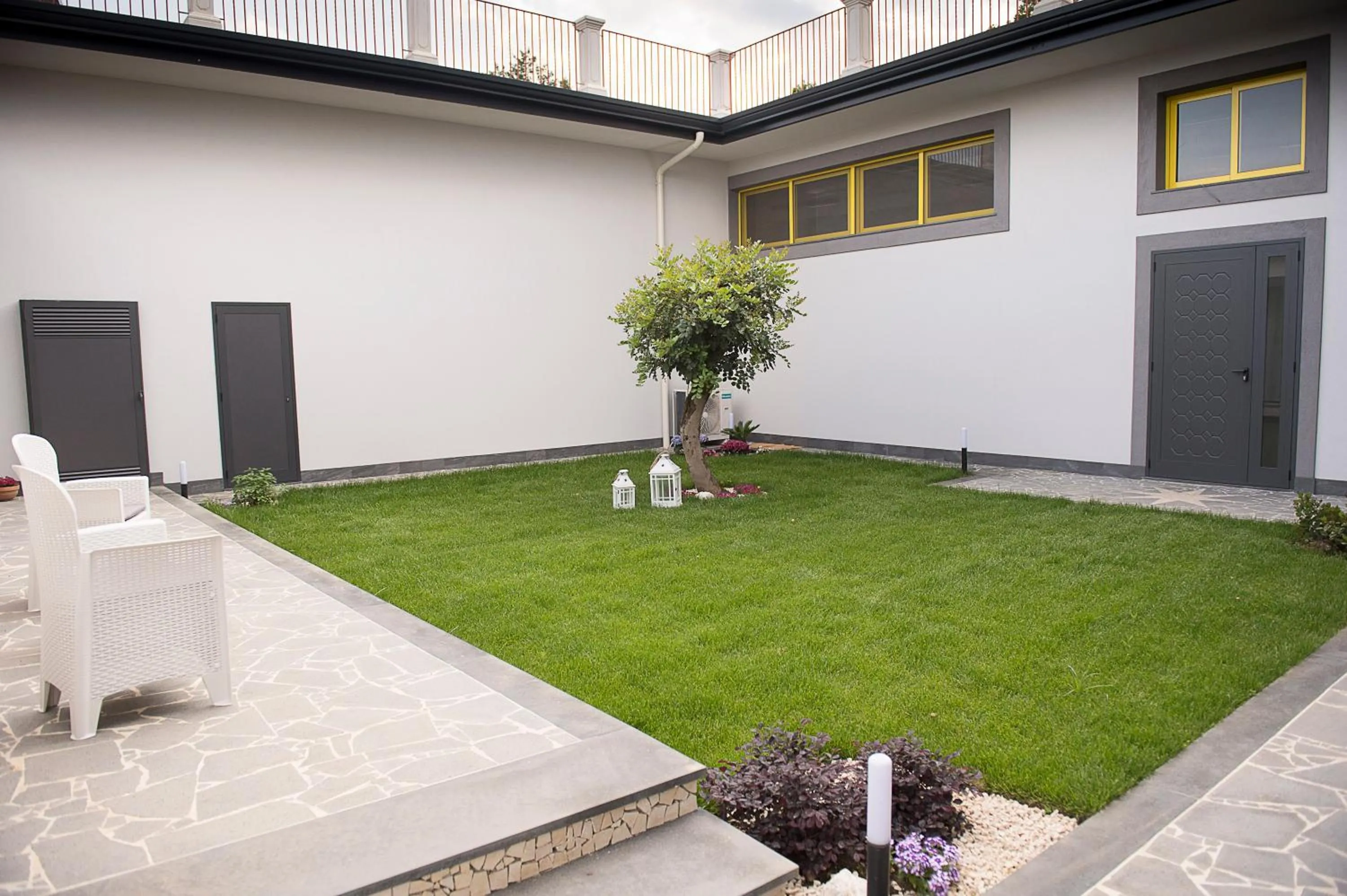 Garden in Dolce Vita