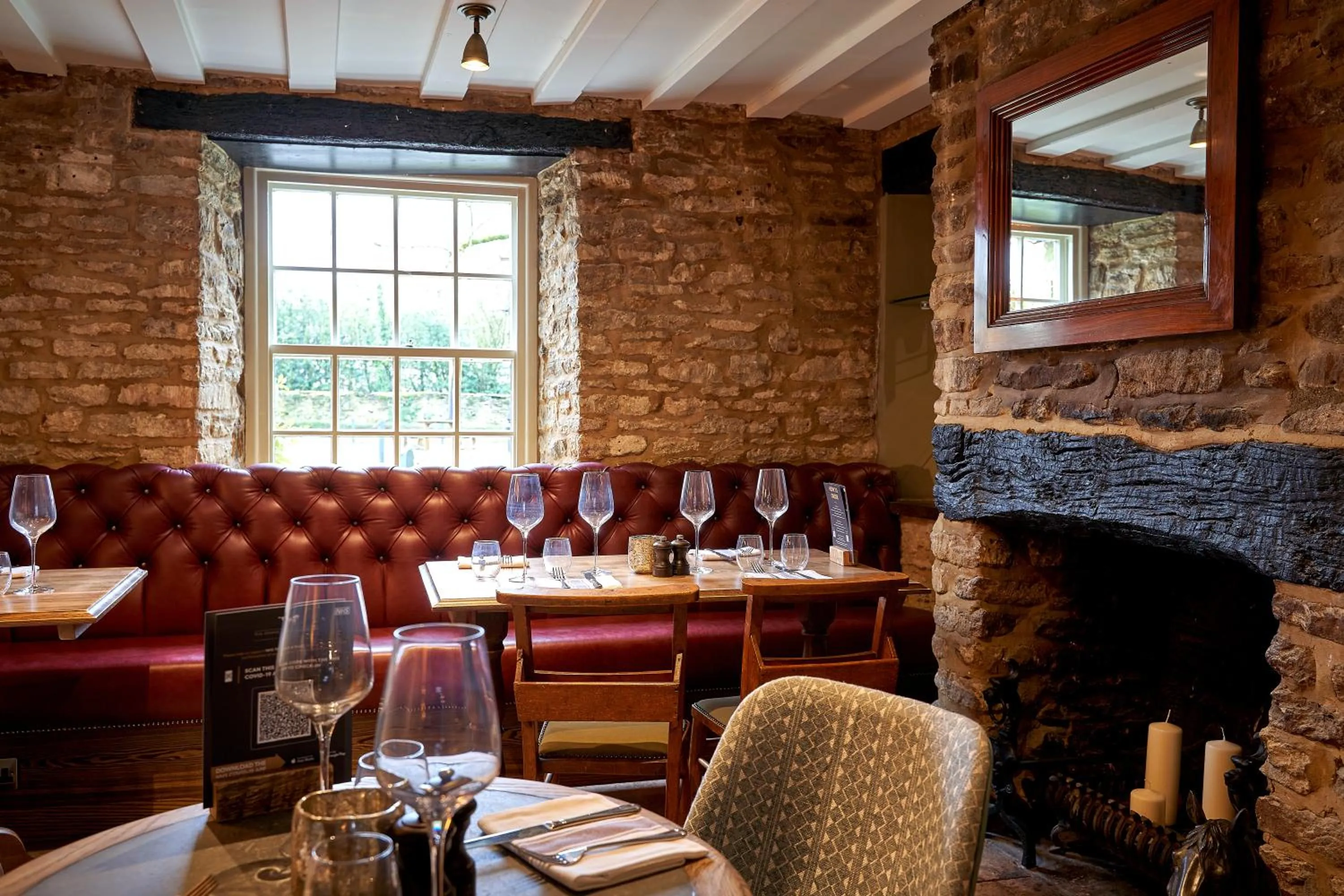 Restaurant/places to eat in The Horse And Groom Inn
