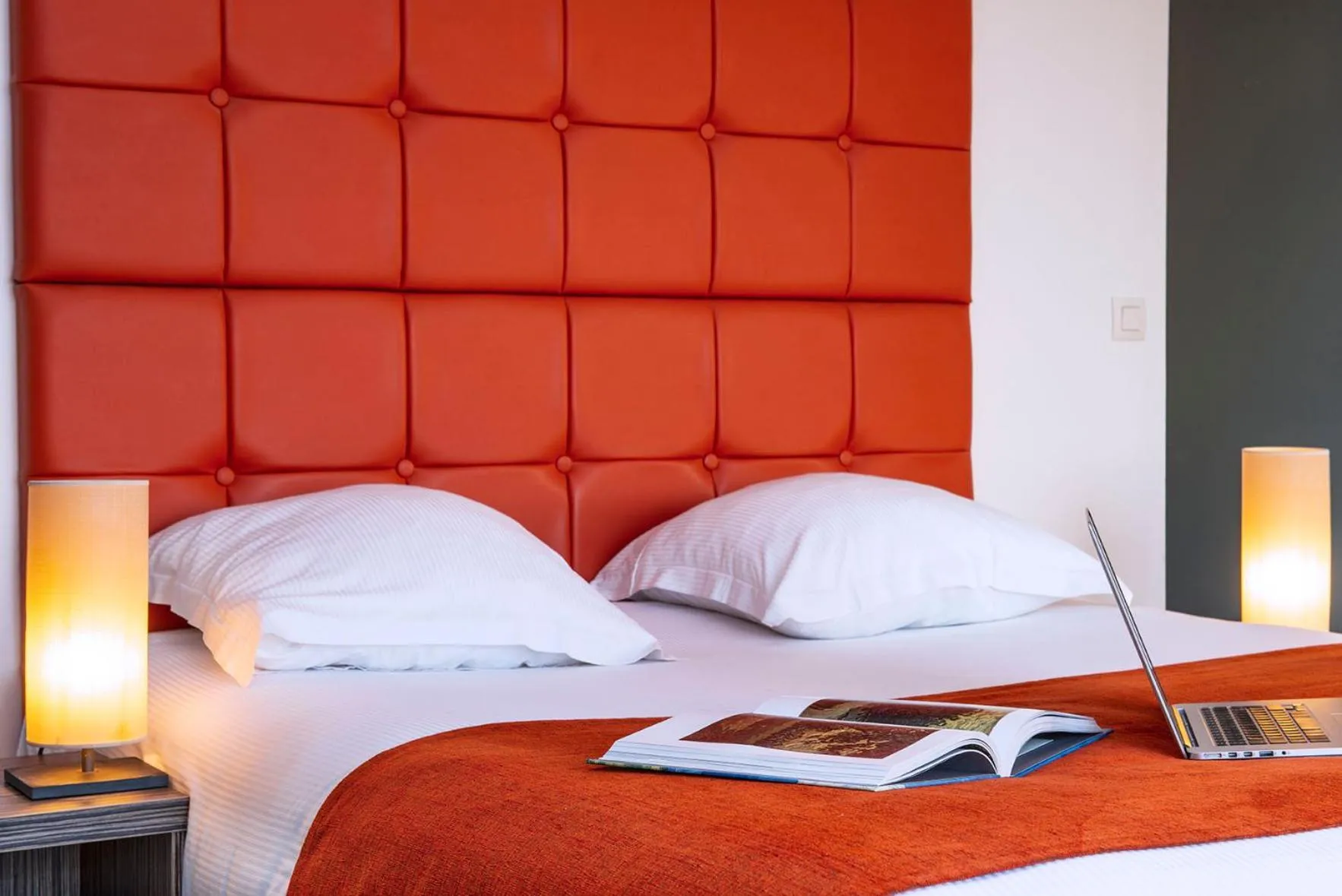 Bed in Le Green des Impressionnistes