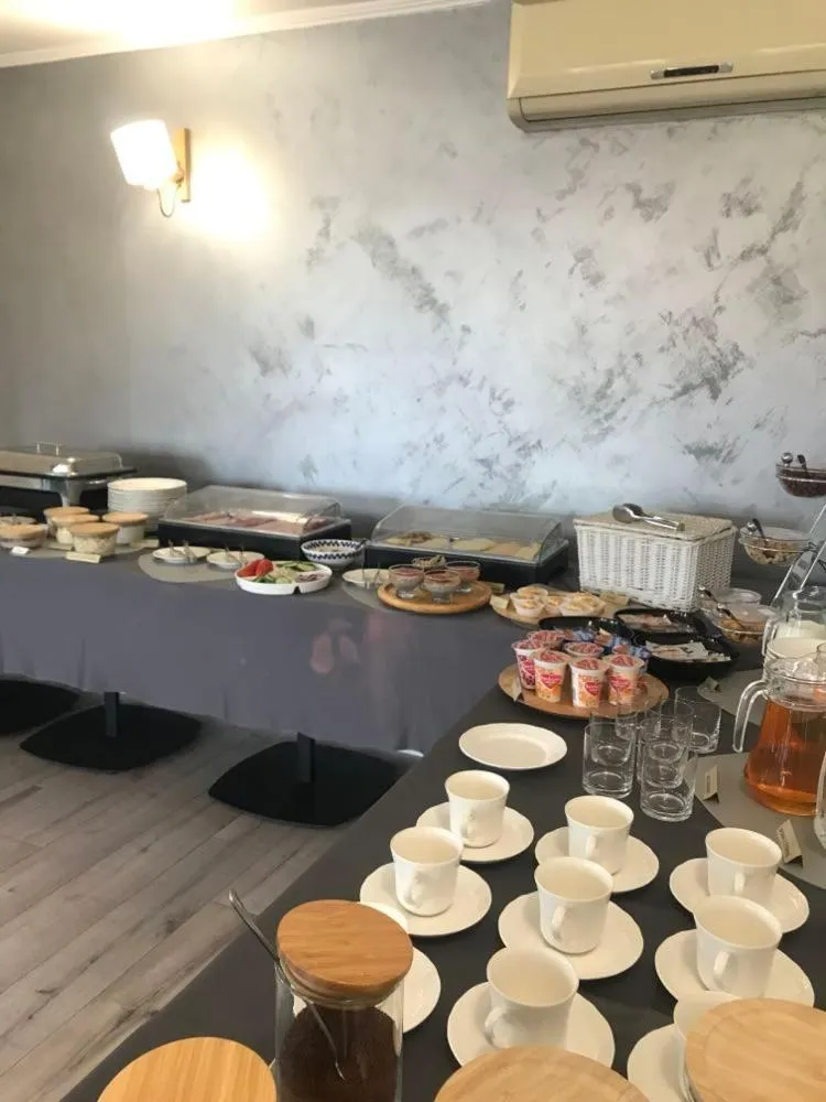 Hotel Astra Tajemniczy Ogród