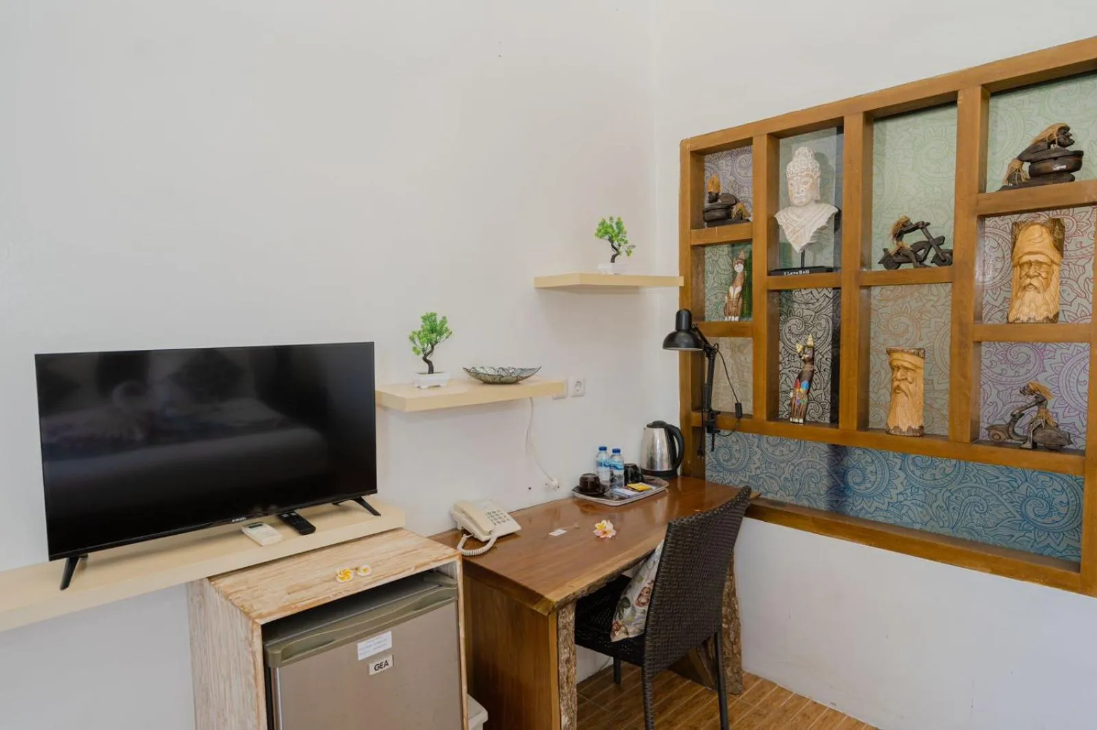 TV and multimedia in Pandawa Resort & Spa Seaview