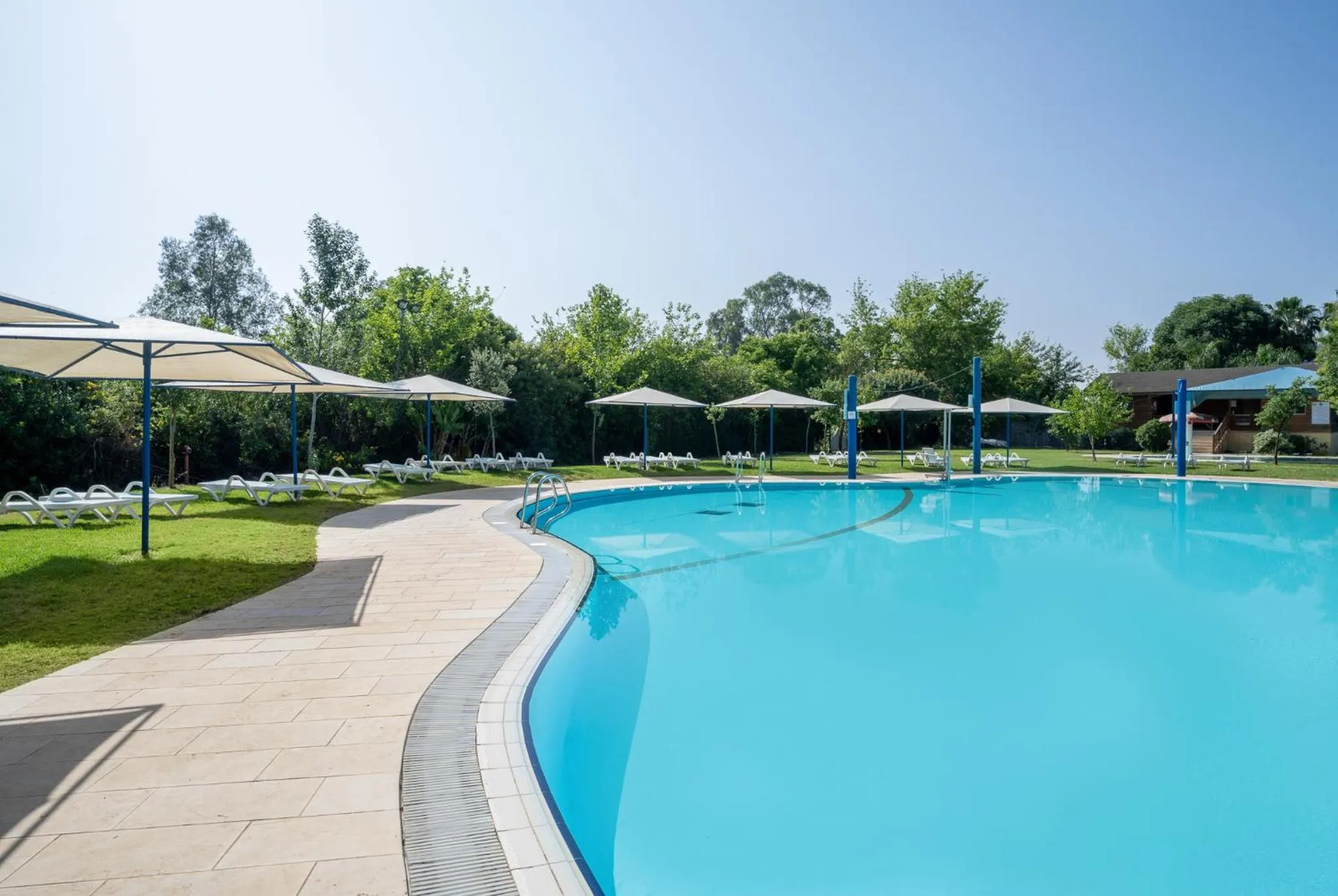 Swimming pool in The Village- Jordan Riverside Travel Hotel