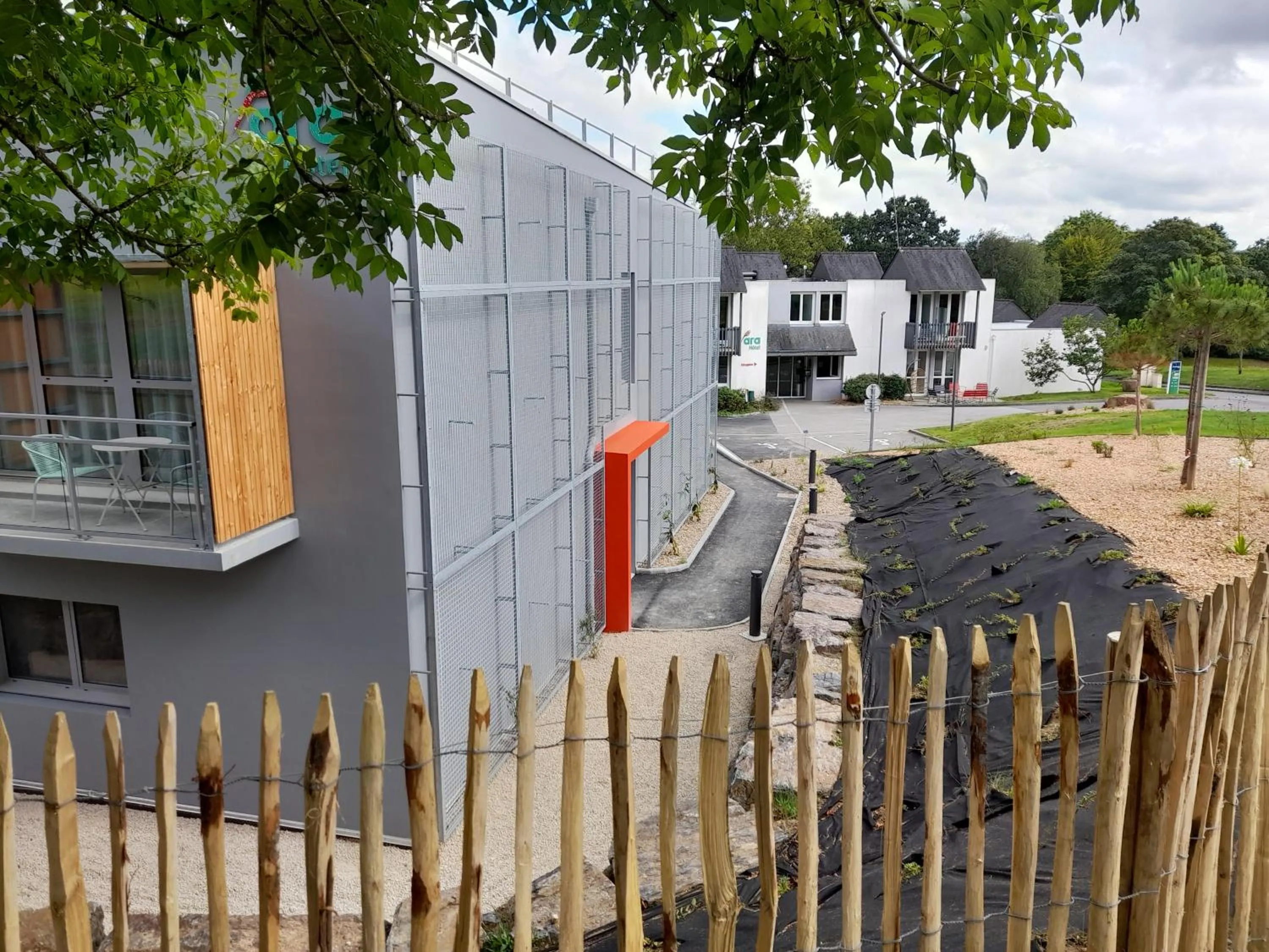 Property building in The Originals City, Ara Hôtel, Landerneau
