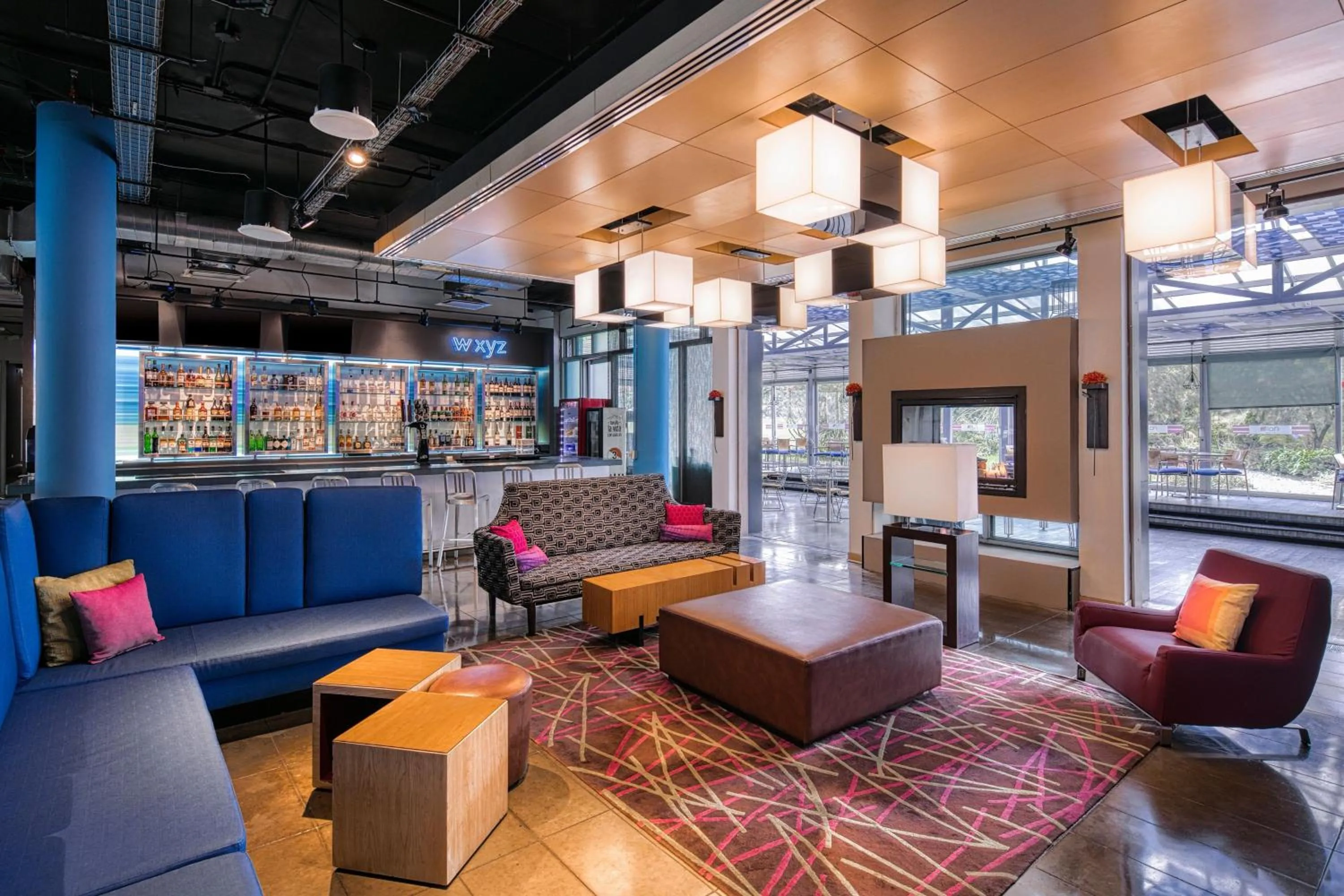 Lobby or reception in Aloft Bogotá Airport