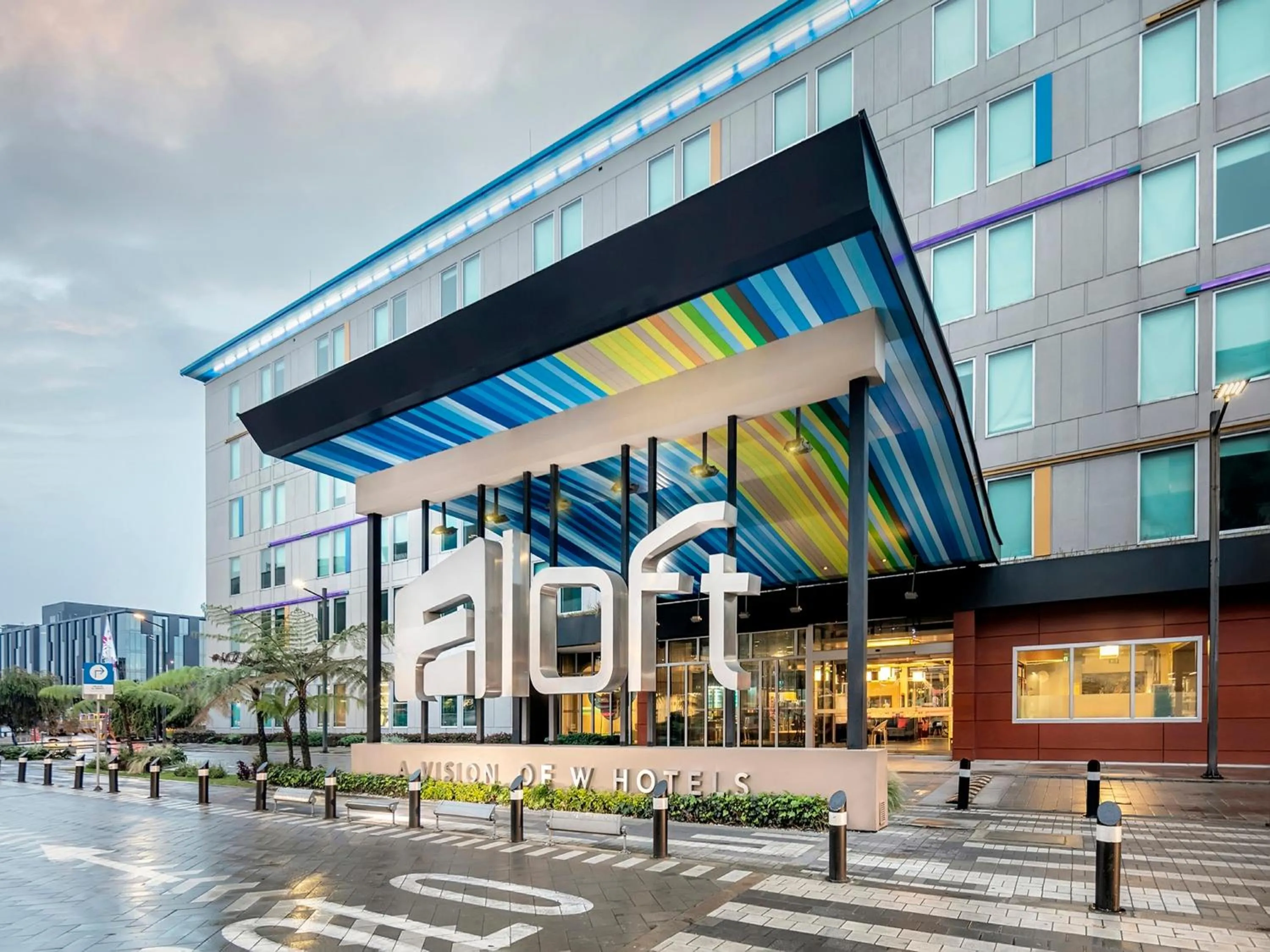 Property building in Aloft Bogotá Airport