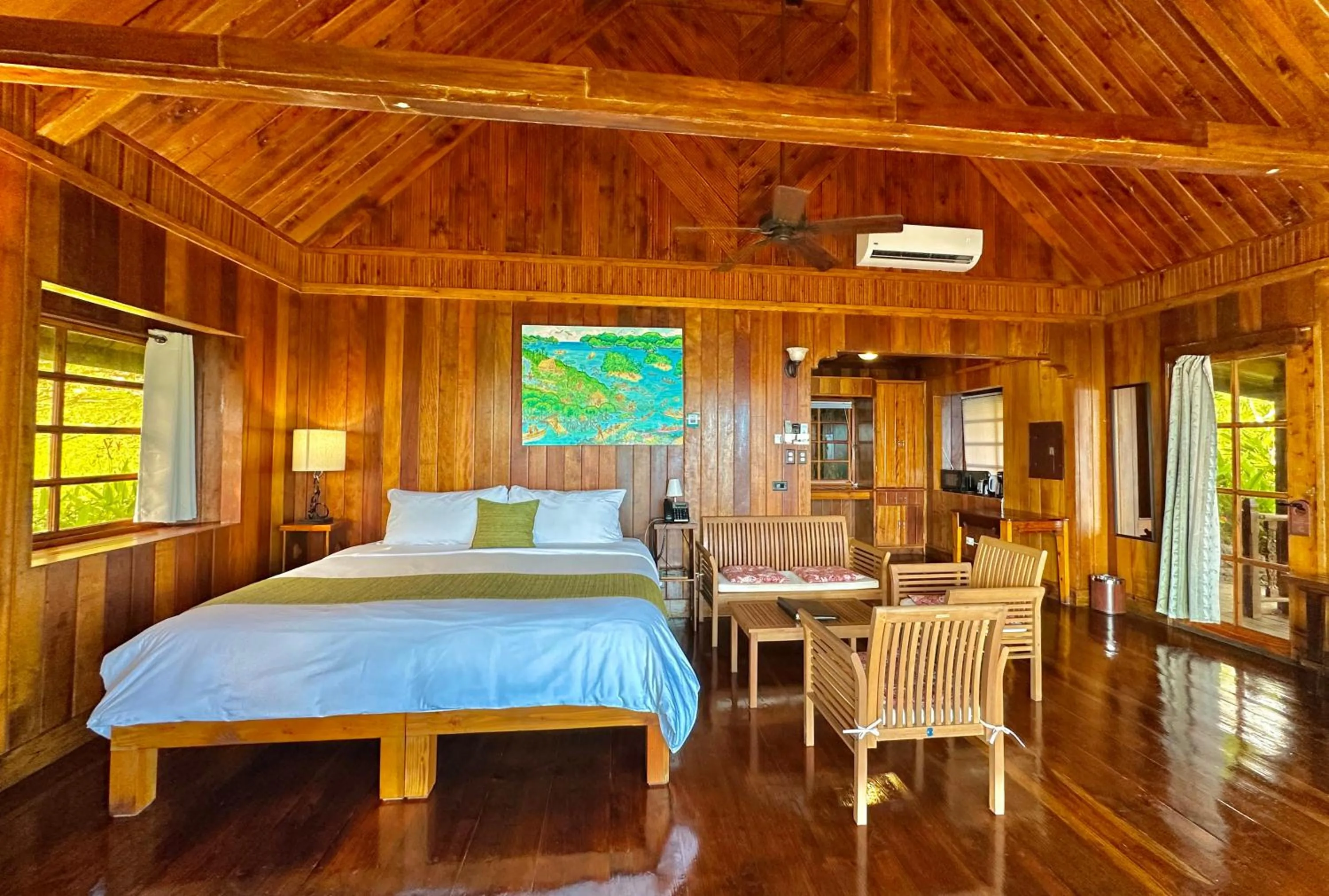 Bedroom, Bed in Palau Carolines Resort