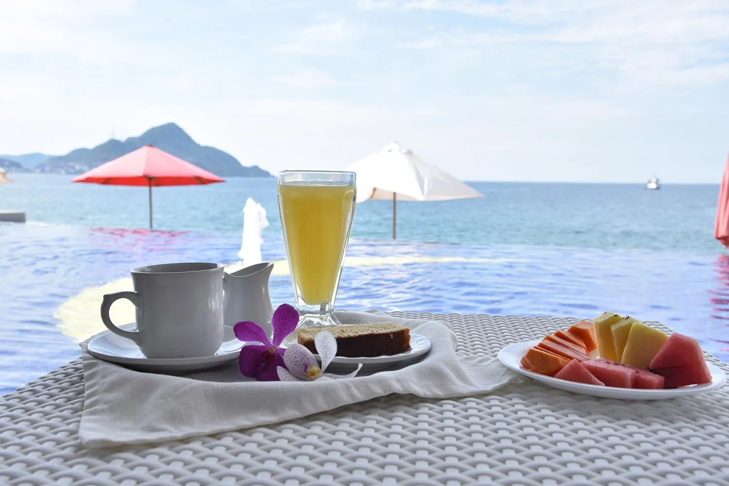 Breakfast in Best Western Plus Luna del Mar