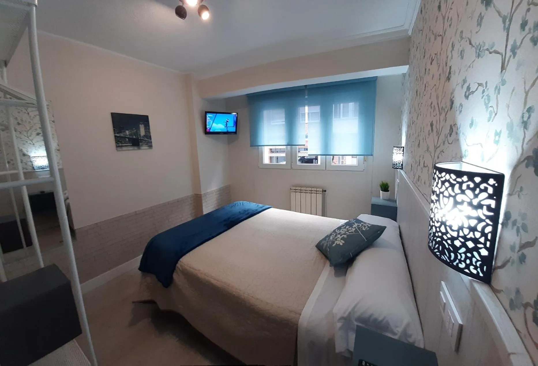 Bed in Hostal Verdemar