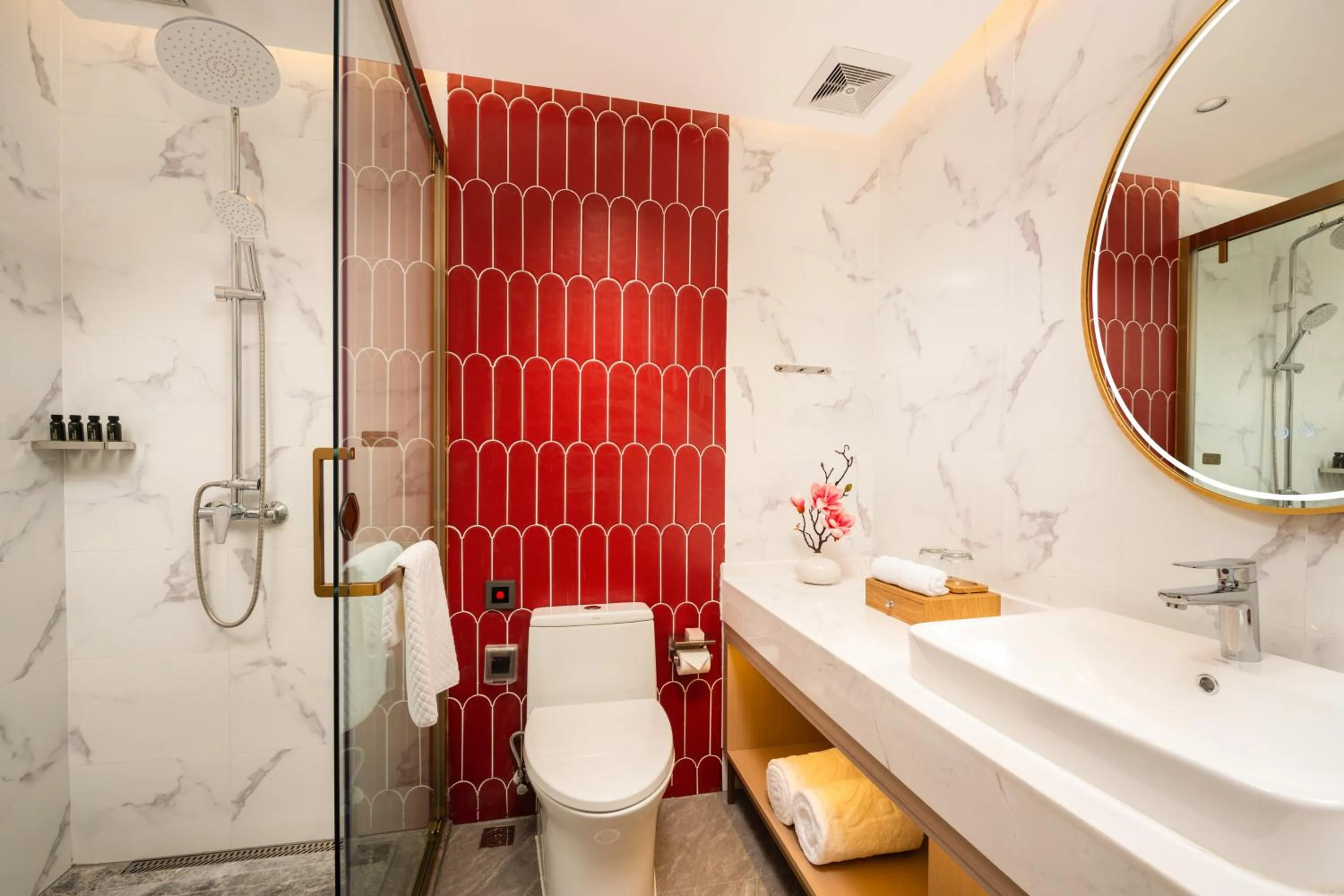 Shower in Guangzhou Wogo Yuanbao Hotel-Zhujiang New Town