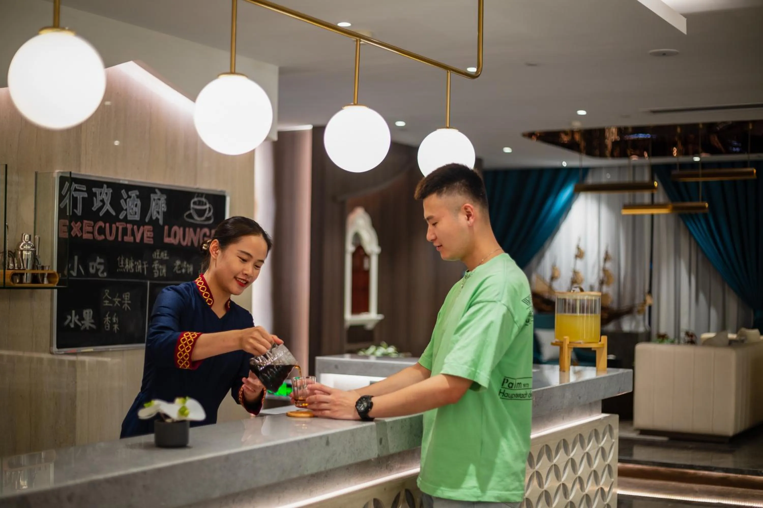 Food and drinks in Guangzhou Wogo Yuanbao Hotel-Zhujiang New Town