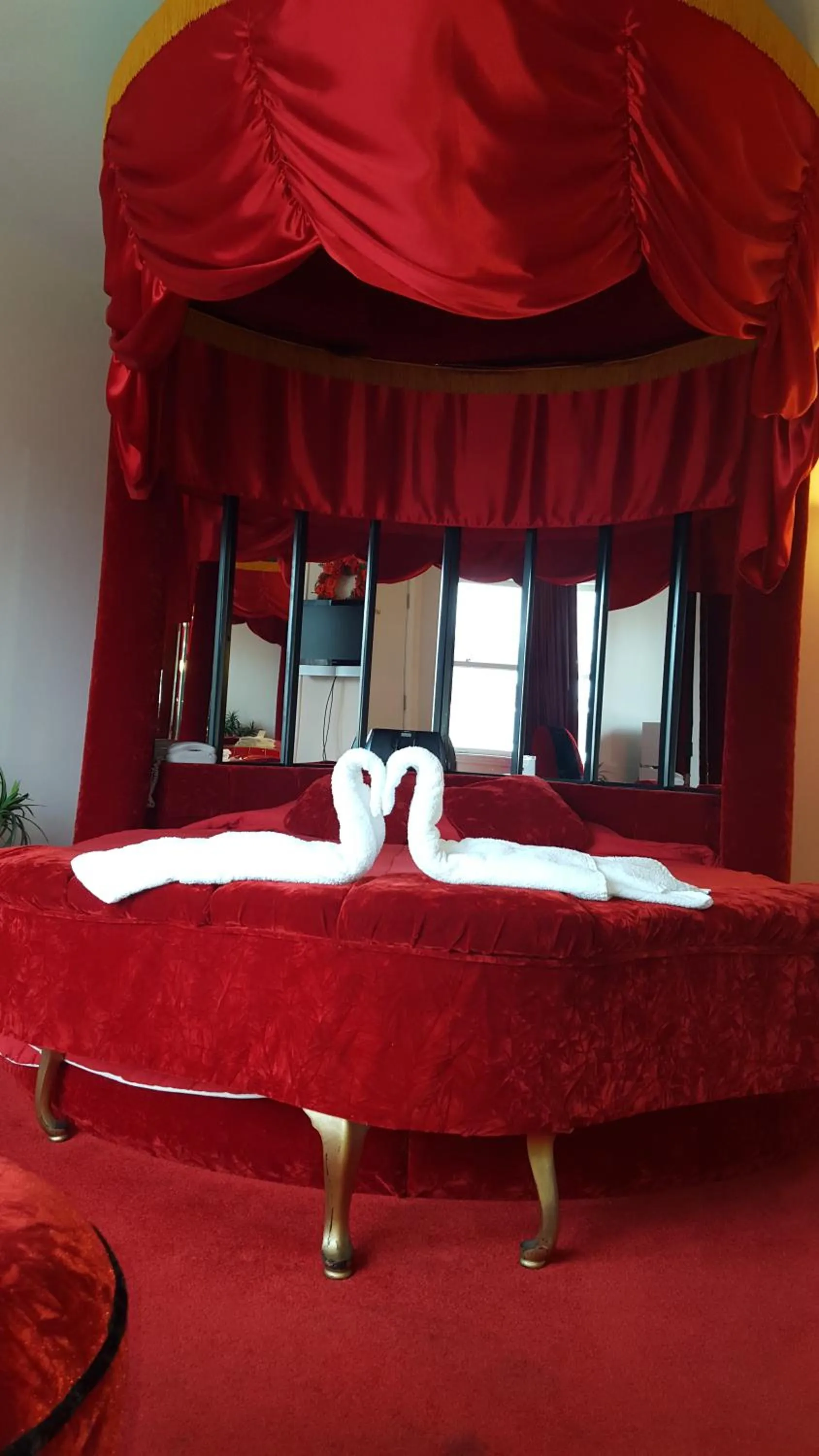 Other, Bed in New Relax Inn Bridgeview