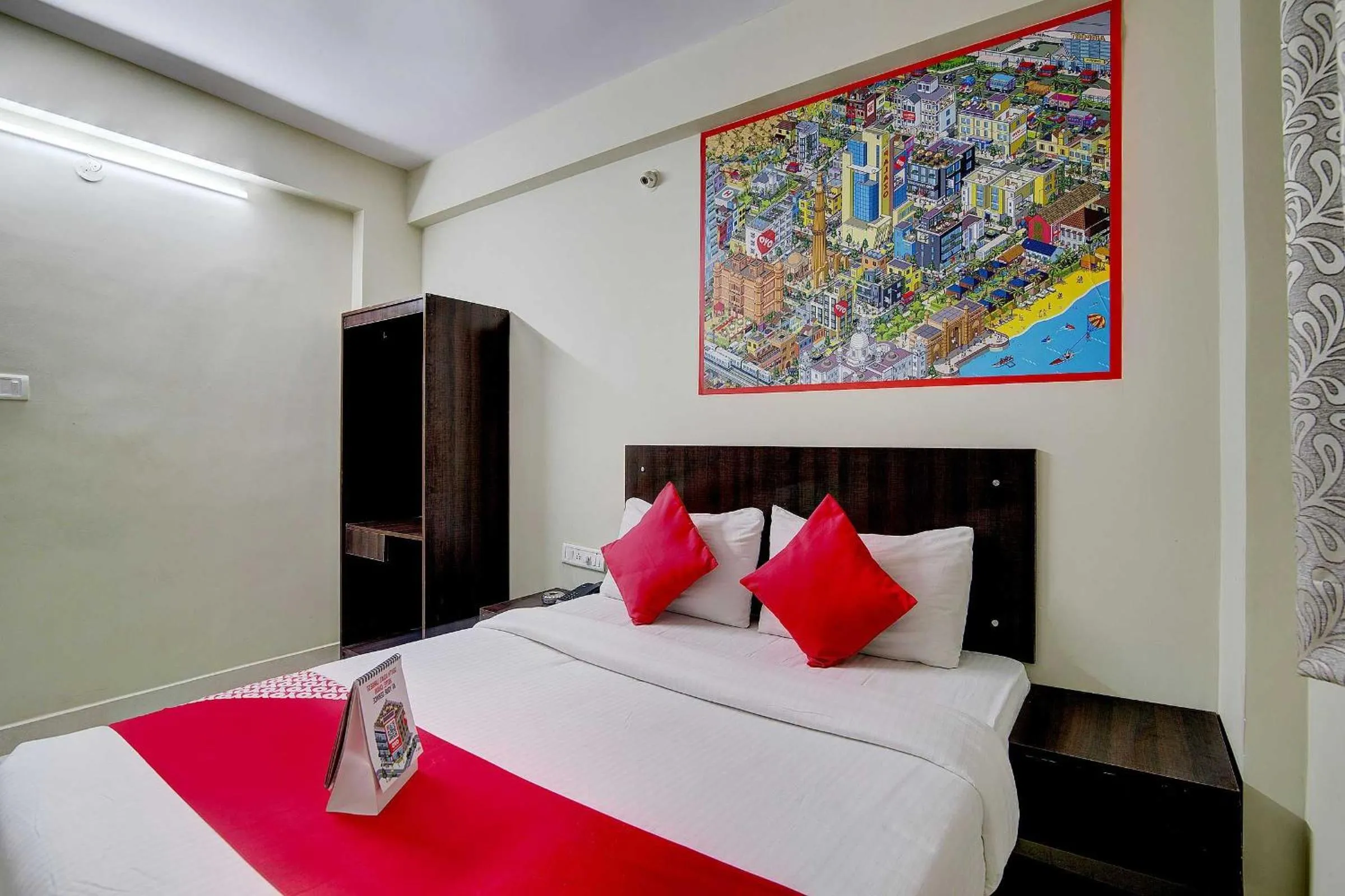 Bedroom in Hotel O Varcity Plaza