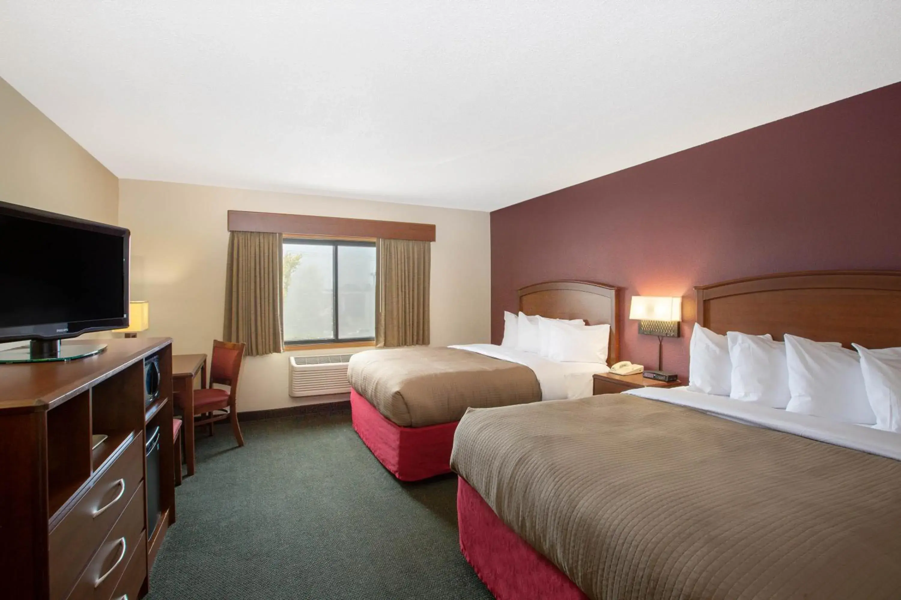Queen Room with Two Queen Beds - Pet Friendly/Non-Smoking in AmericInn by Wyndham Kearney Queen Room with Two Queen Beds - Pet Friendly/Non-Smoking in AmericInn by Wyndham Kearney