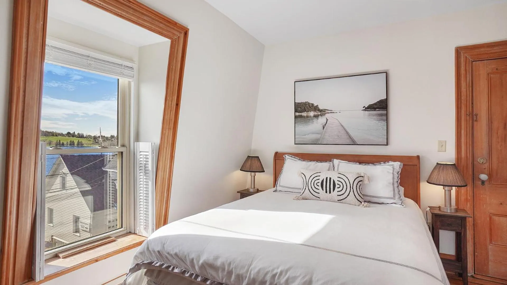 Bed in Sail Inn Lunenburg