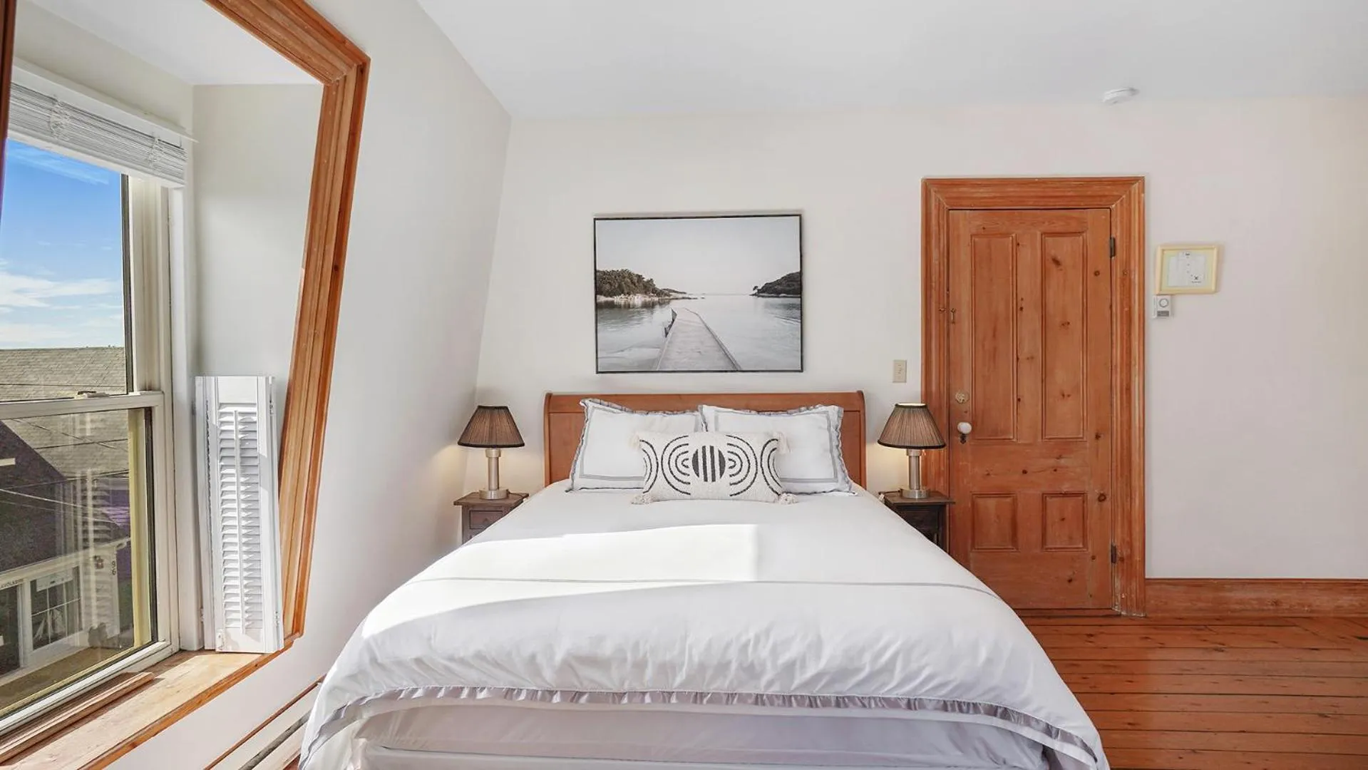 Bed in Sail Inn Lunenburg