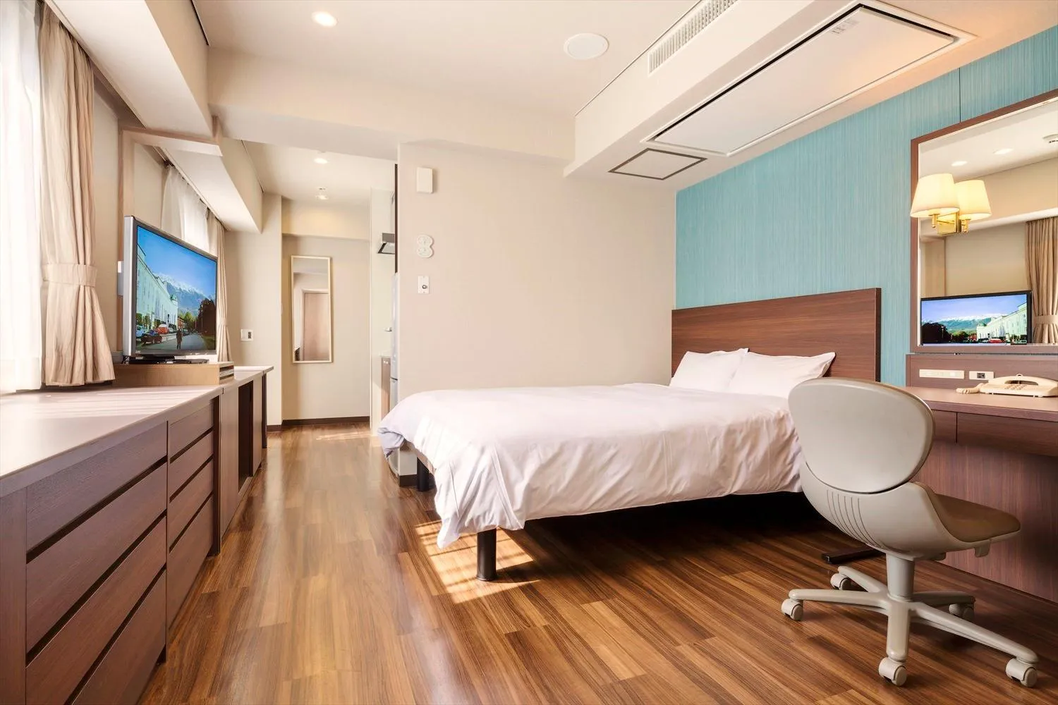 Bed in Hotel New Yokosuka