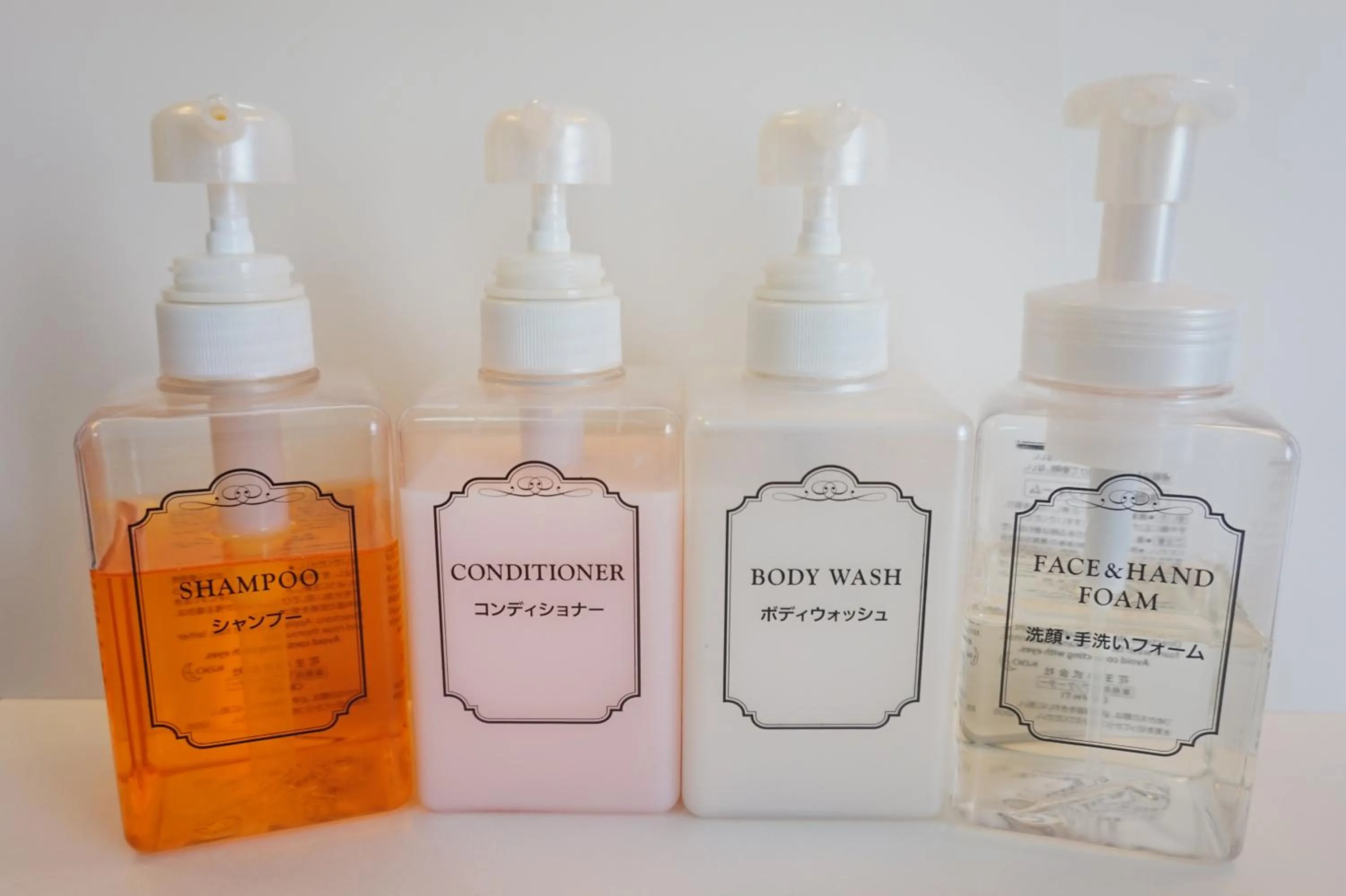 Photo of the whole room in Hotel New Yokosuka