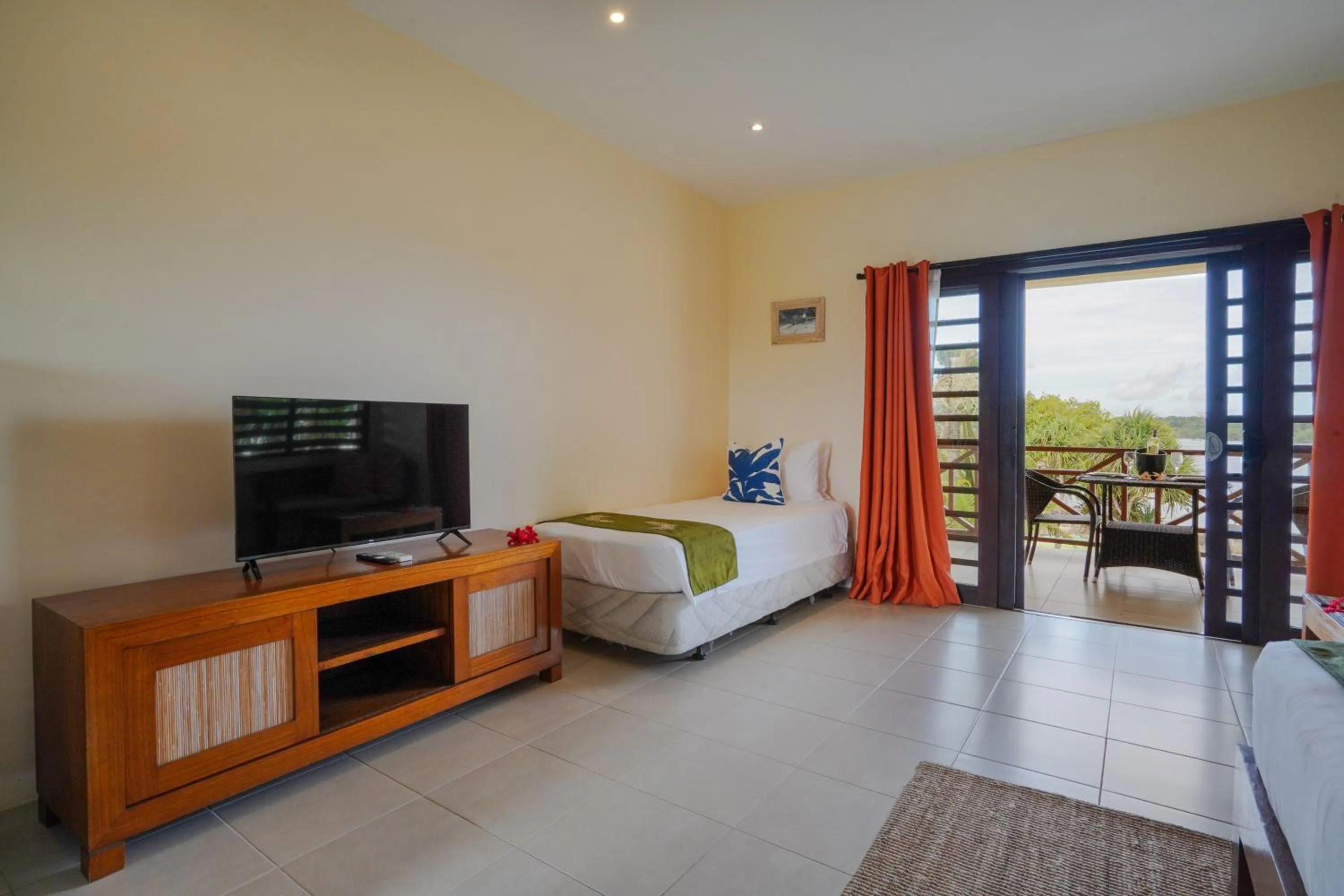 TV and multimedia, Bed in Nasama Resort